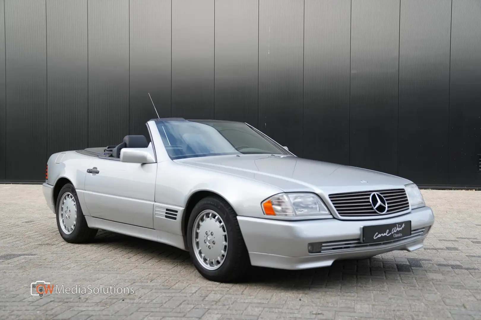 Mercedes-Benz SL 300 SL-24 Gris - 1