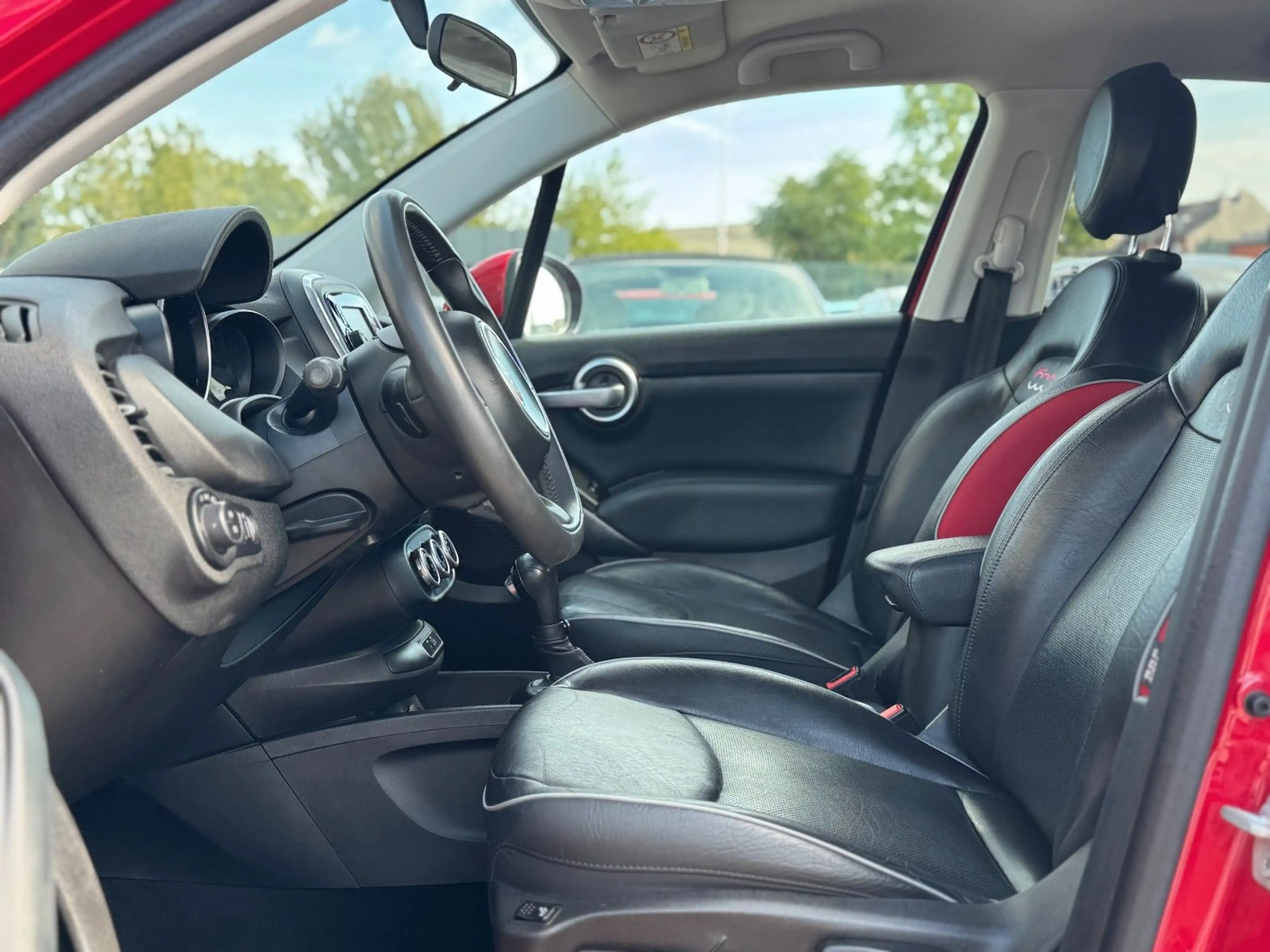 Fiat 500X Cross HU neu/AHK/PDC/Navi — photo 9