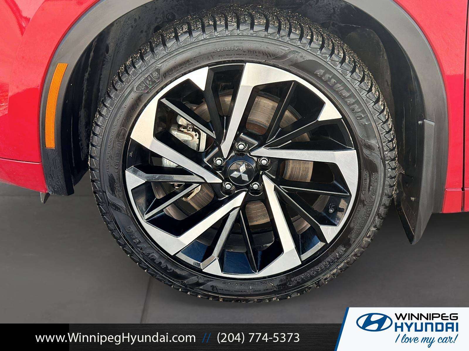 used 2023 Mitsubishi Outlander car, priced at $35,994