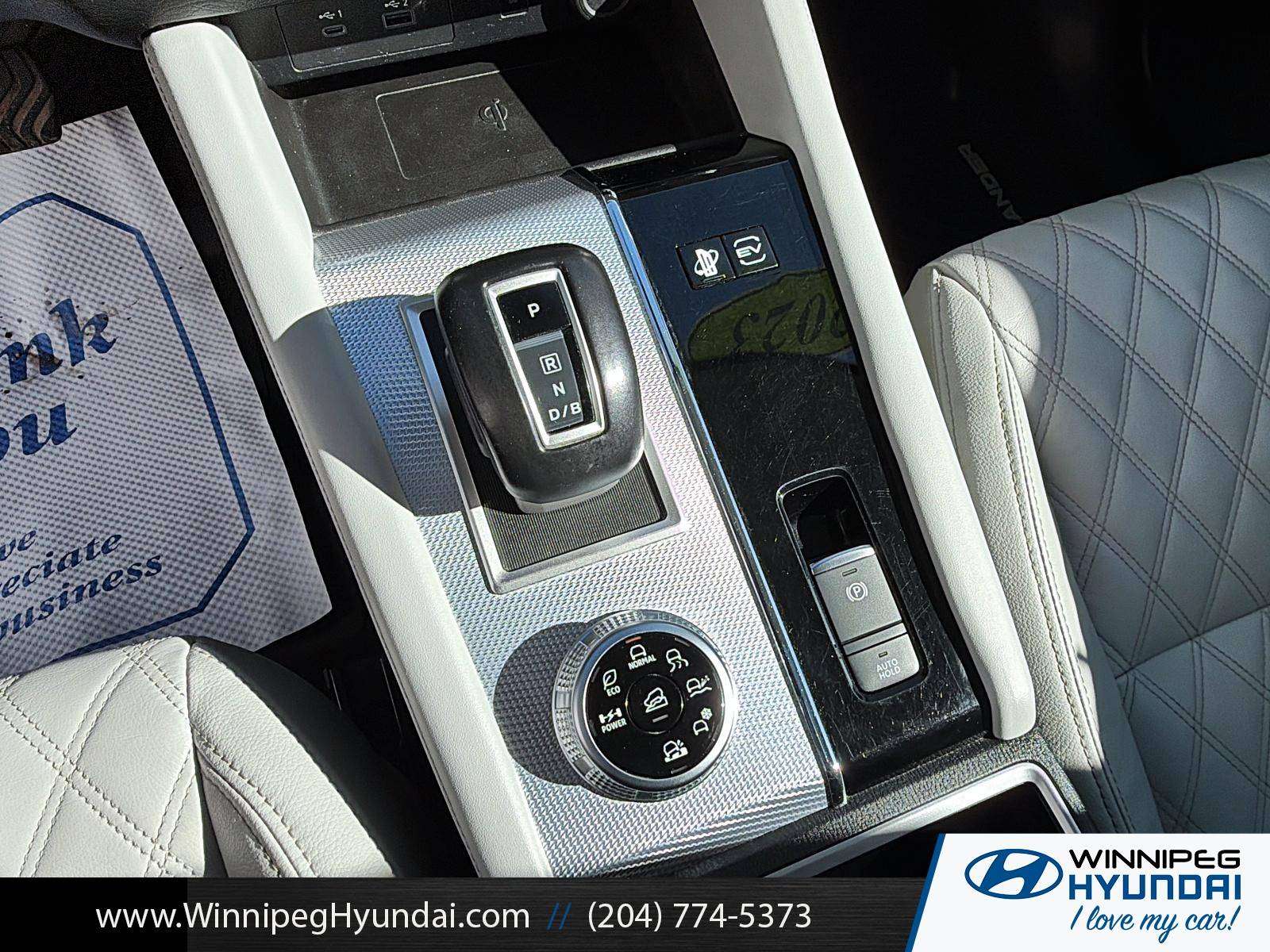 used 2023 Mitsubishi Outlander car, priced at $35,994