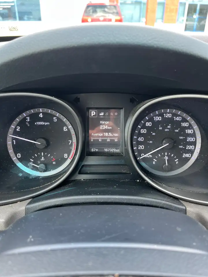 Hyundai SANTA FE снимка Hyundai SANTA FE