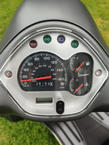 Vespa GTS 300 - foto 7