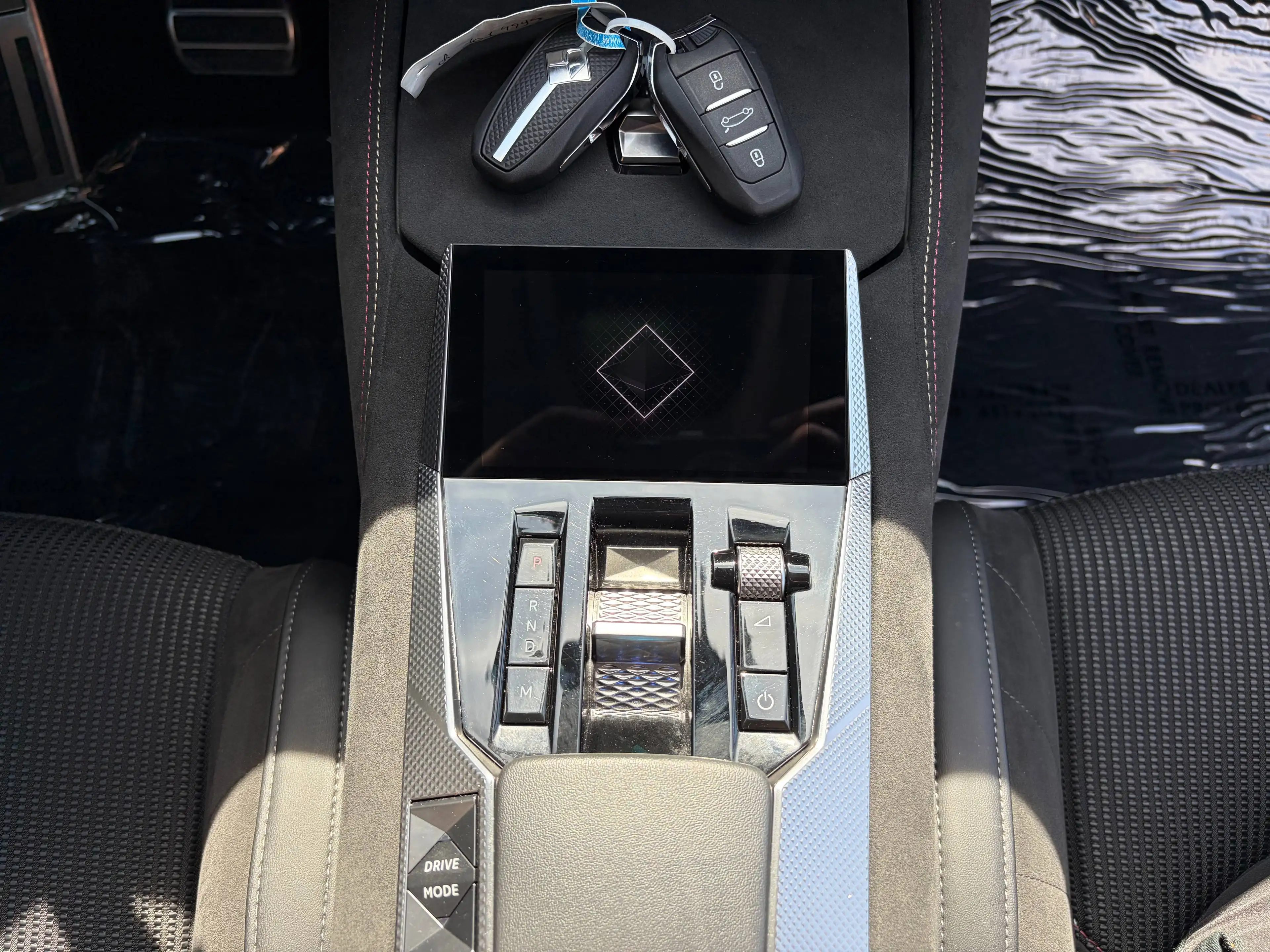 DS Automobiles DS 4 DS 4 1.2 PureTech Performance Line — photo 11