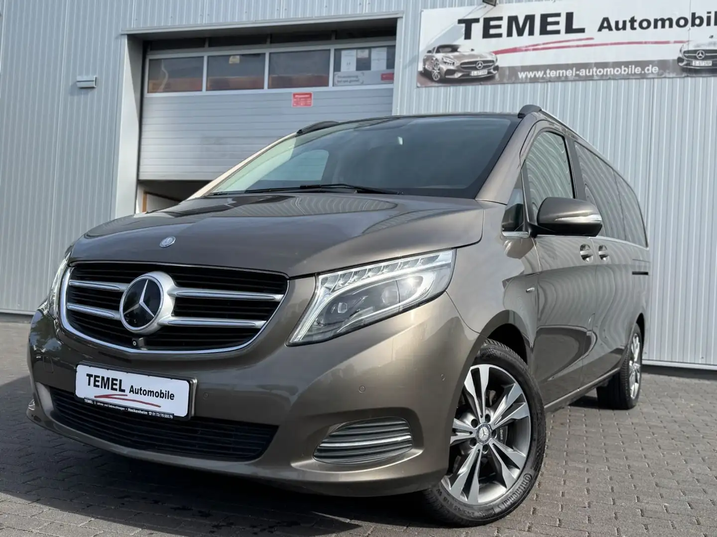 Mercedes-Benz V 250 d 4-Matic*L*Avantgarde*360°*7-SITZER LEDE Gris - 1