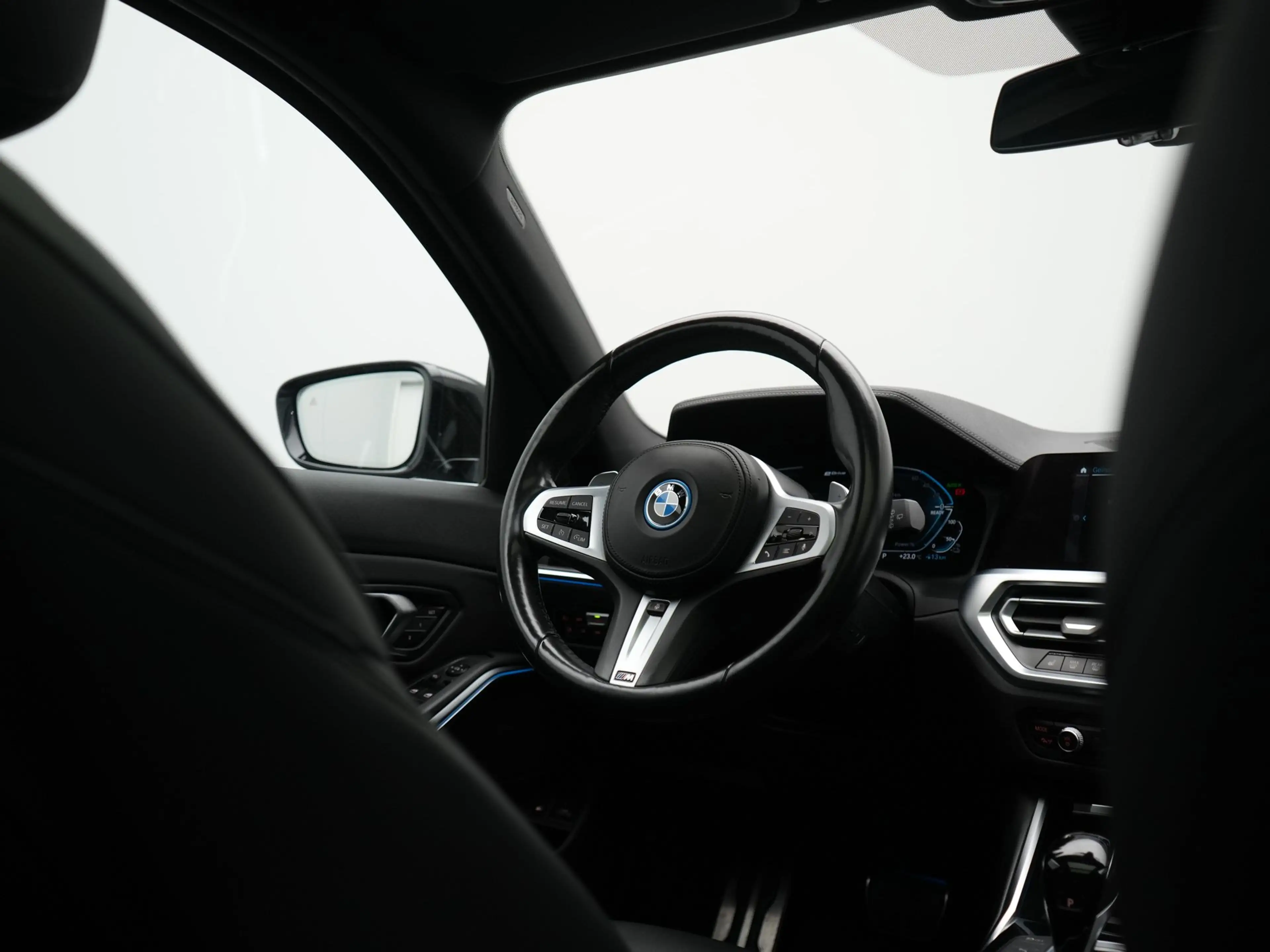 BMW 330 3-serie Touring 330e xDrive M Sport PHEV 293pk Dea — photo 19