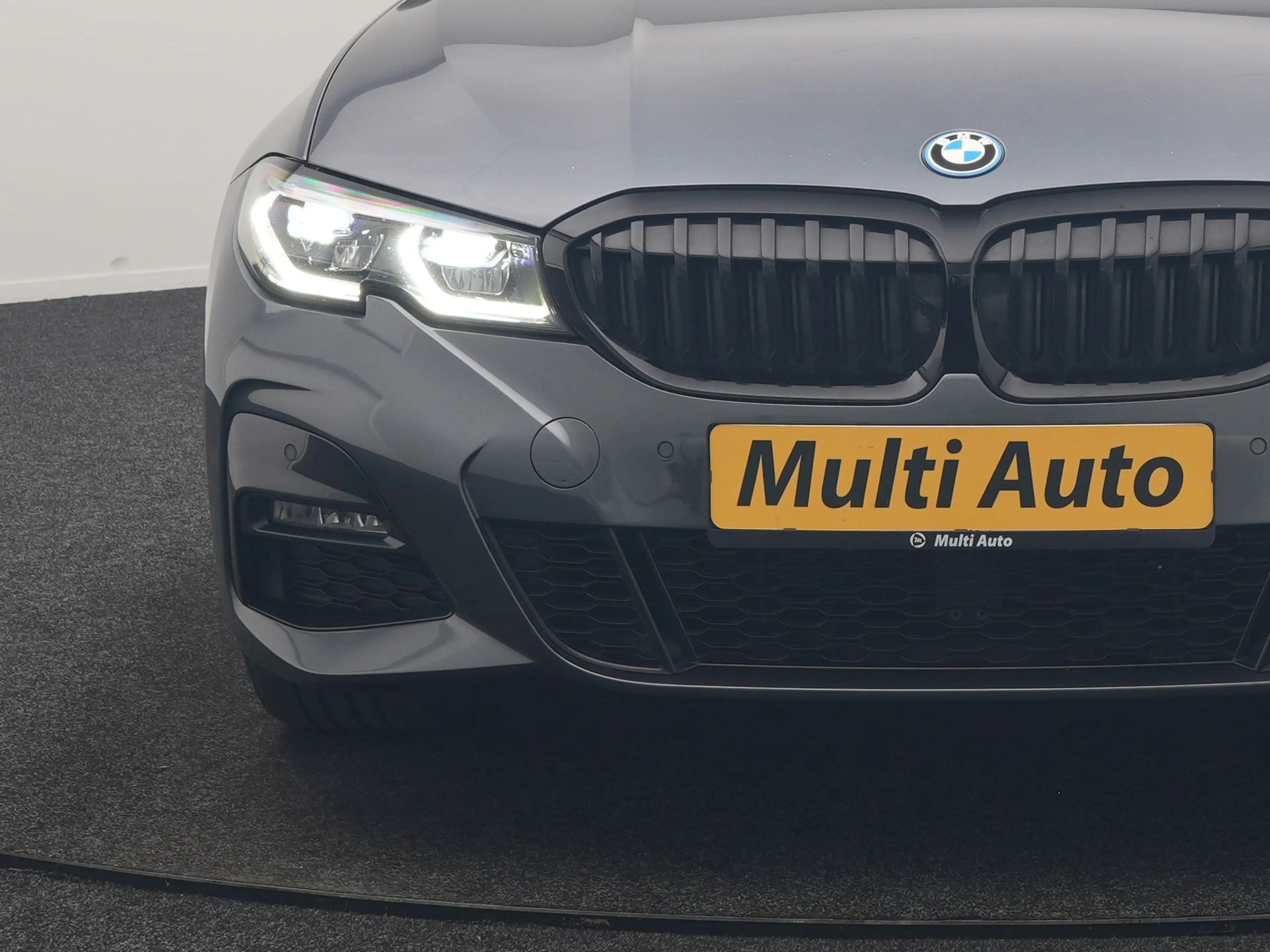 BMW 330 3-serie Touring 330e xDrive M Sport PHEV 293pk Dea — photo 17
