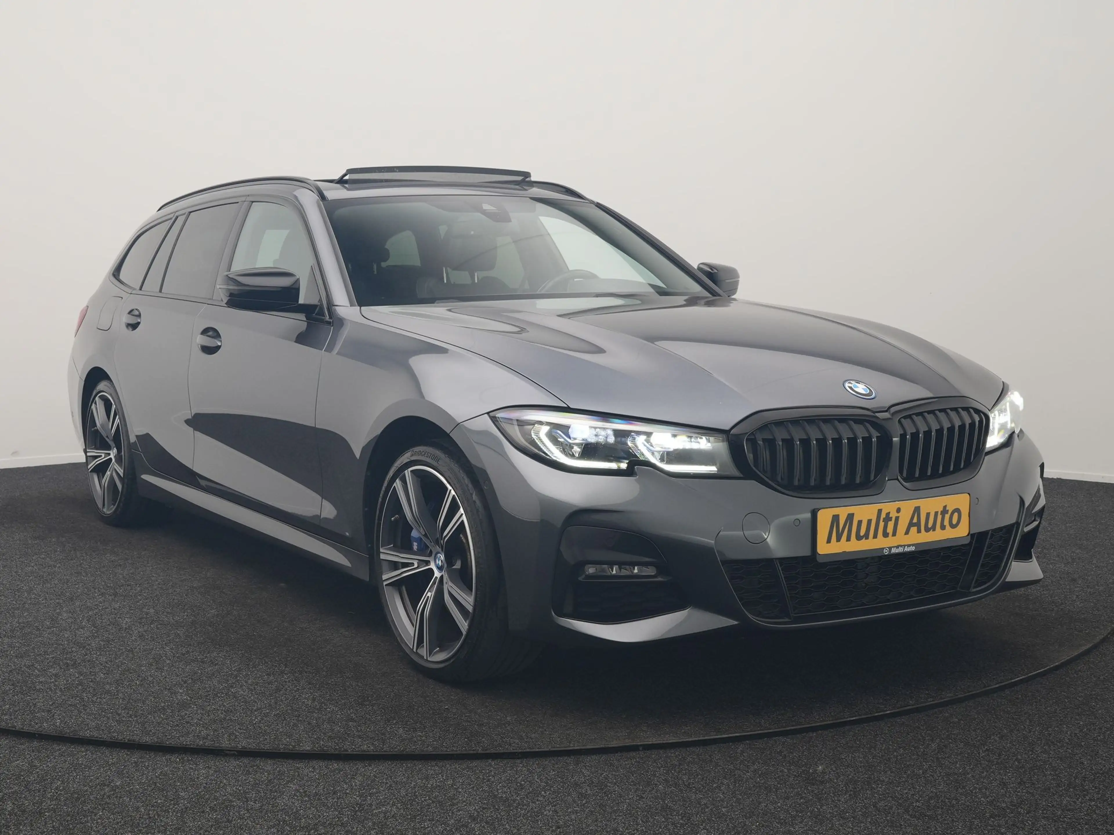 BMW 330 3-serie Touring 330e xDrive M Sport PHEV 293pk Dea — photo 27