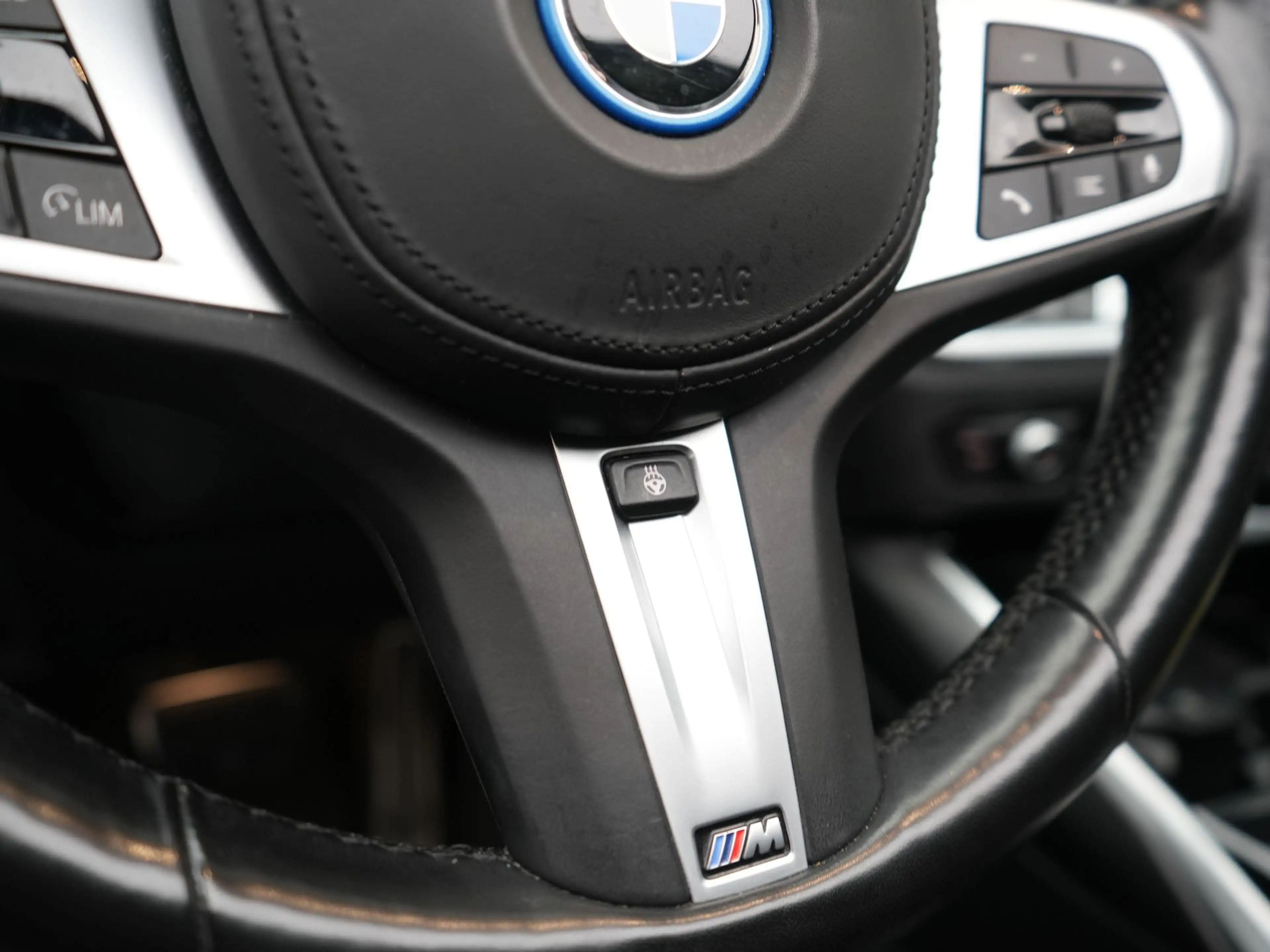 BMW 330 3-serie Touring 330e xDrive M Sport PHEV 293pk Dea — photo 32