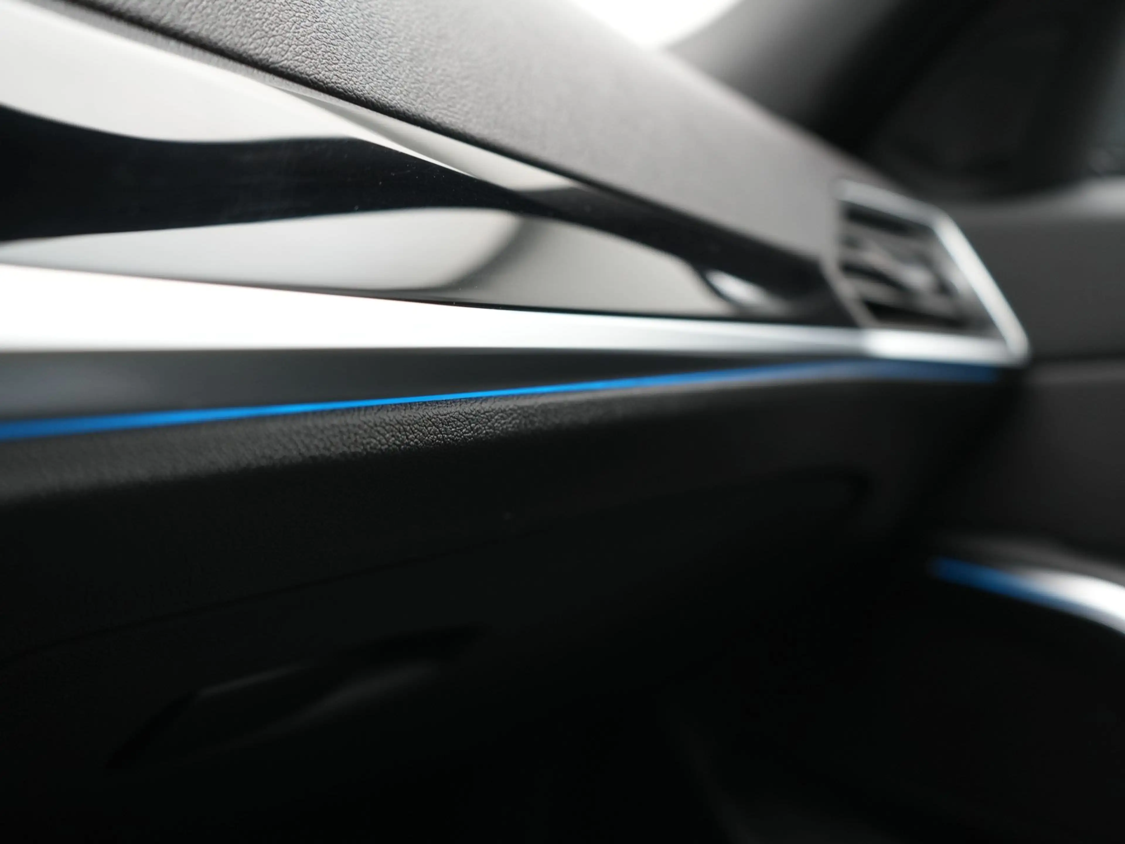 BMW 330 3-serie Touring 330e xDrive M Sport PHEV 293pk Dea — photo 33