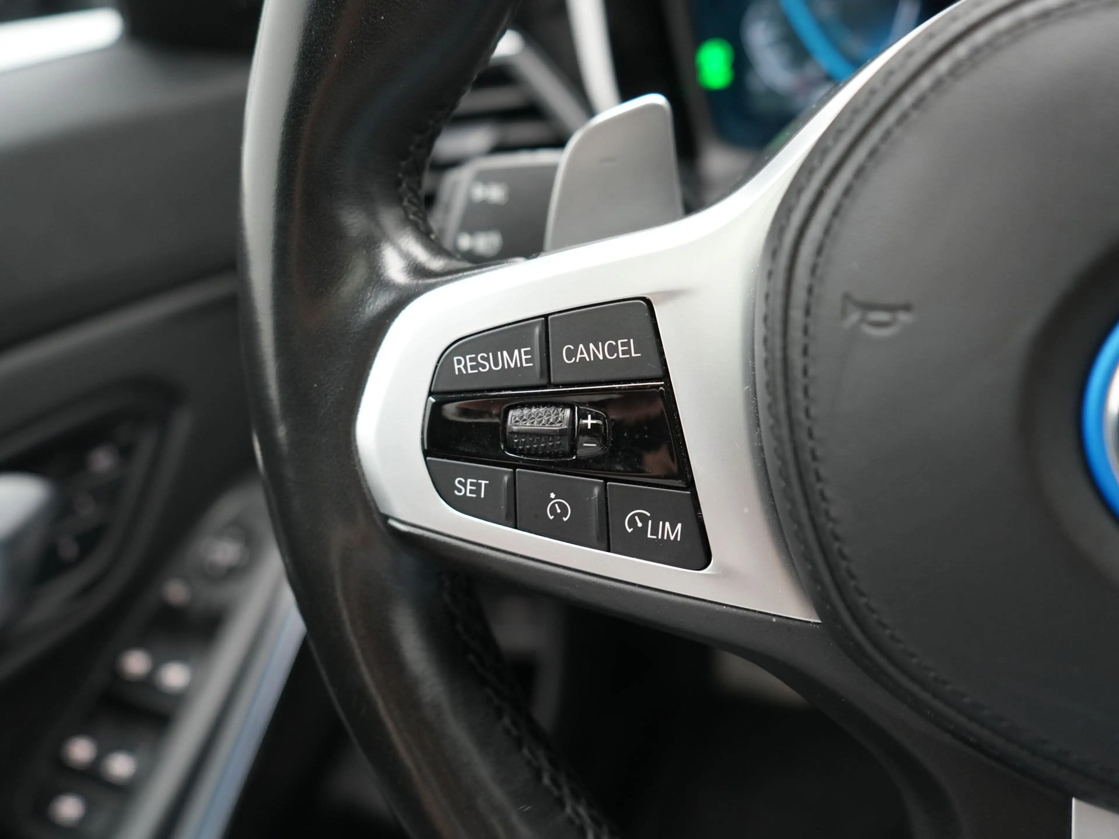 BMW 330 3-serie Touring 330e xDrive M Sport PHEV 293pk Dea — photo 22