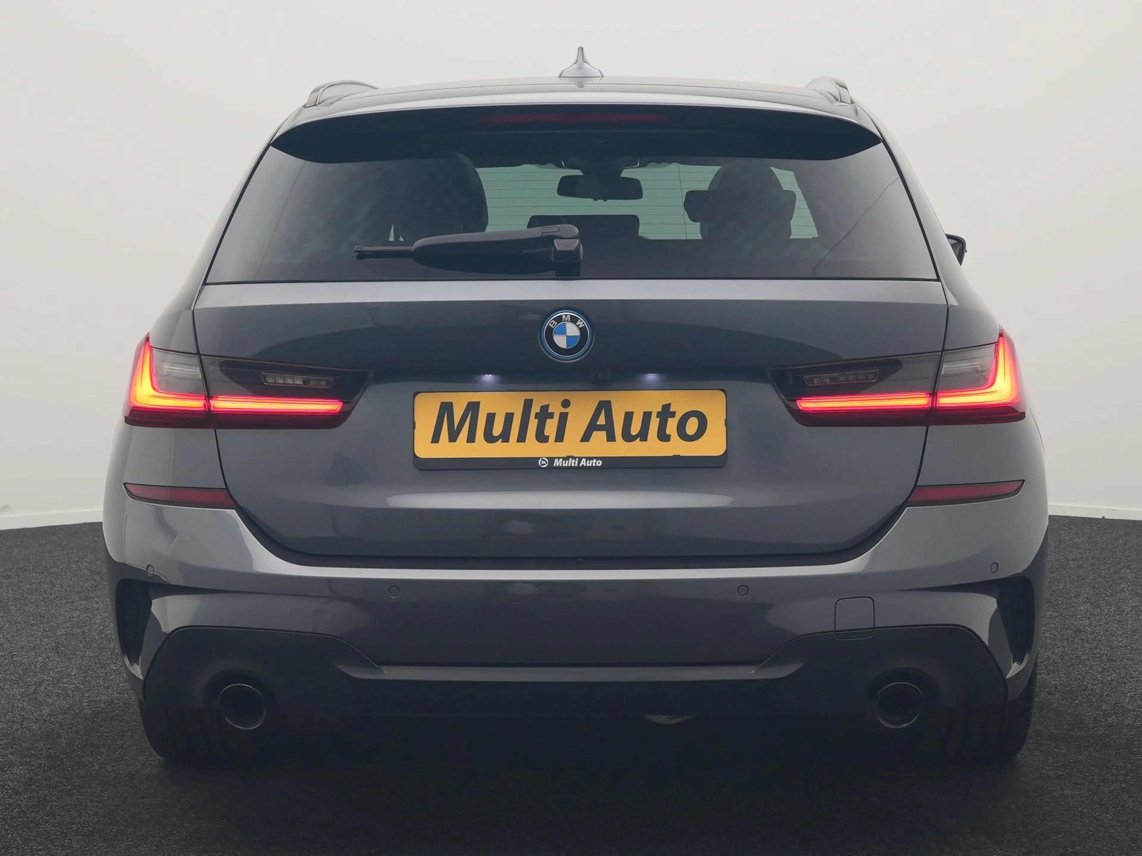 BMW 330 3-serie Touring 330e xDrive M Sport PHEV 293pk Dea — photo 26