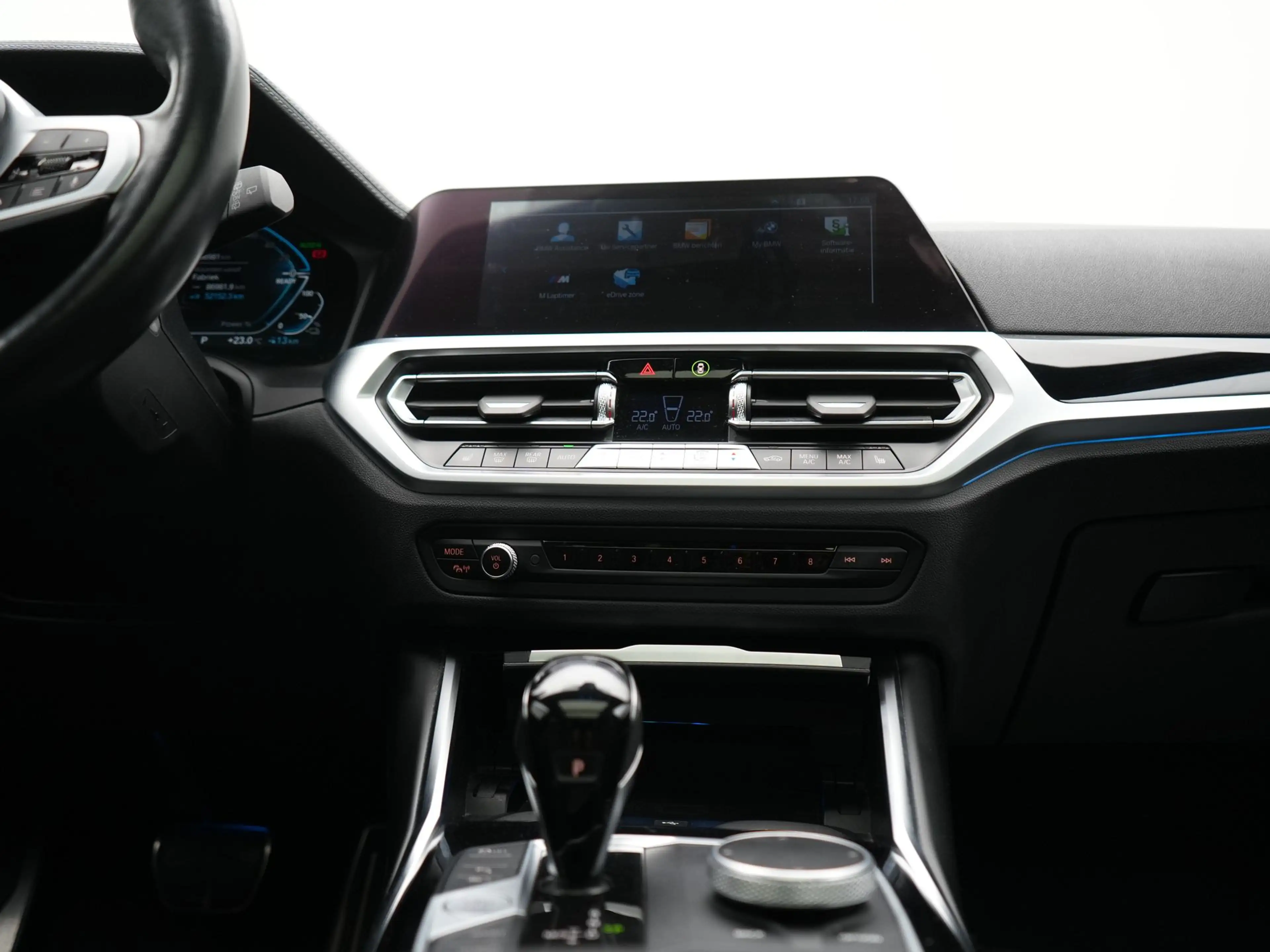 BMW 330 3-serie Touring 330e xDrive M Sport PHEV 293pk Dea — photo 28