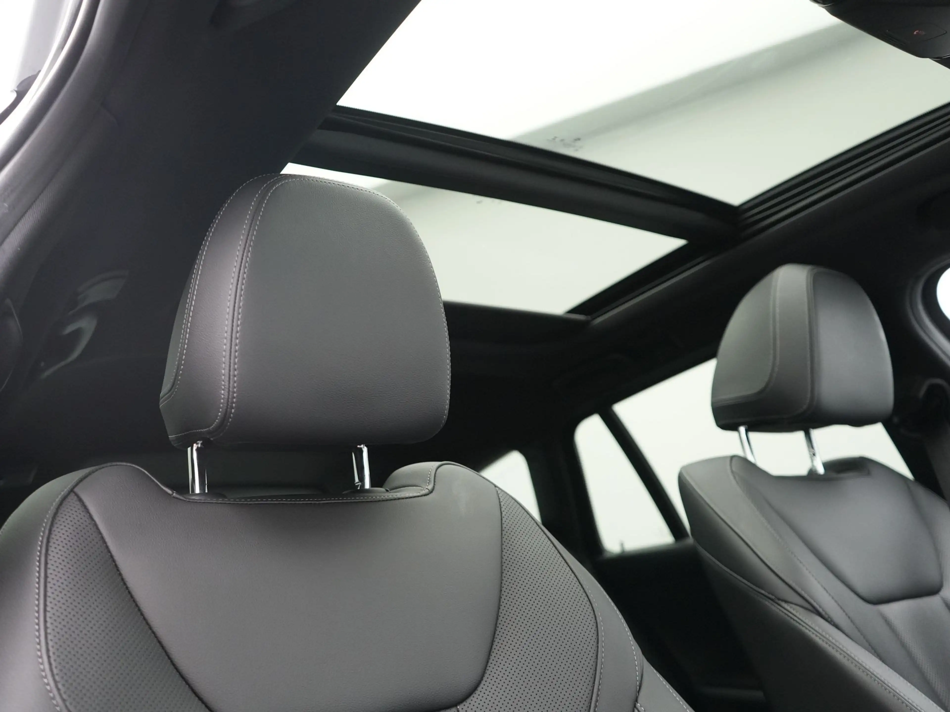 BMW 330 3-serie Touring 330e xDrive M Sport PHEV 293pk Dea — photo 11