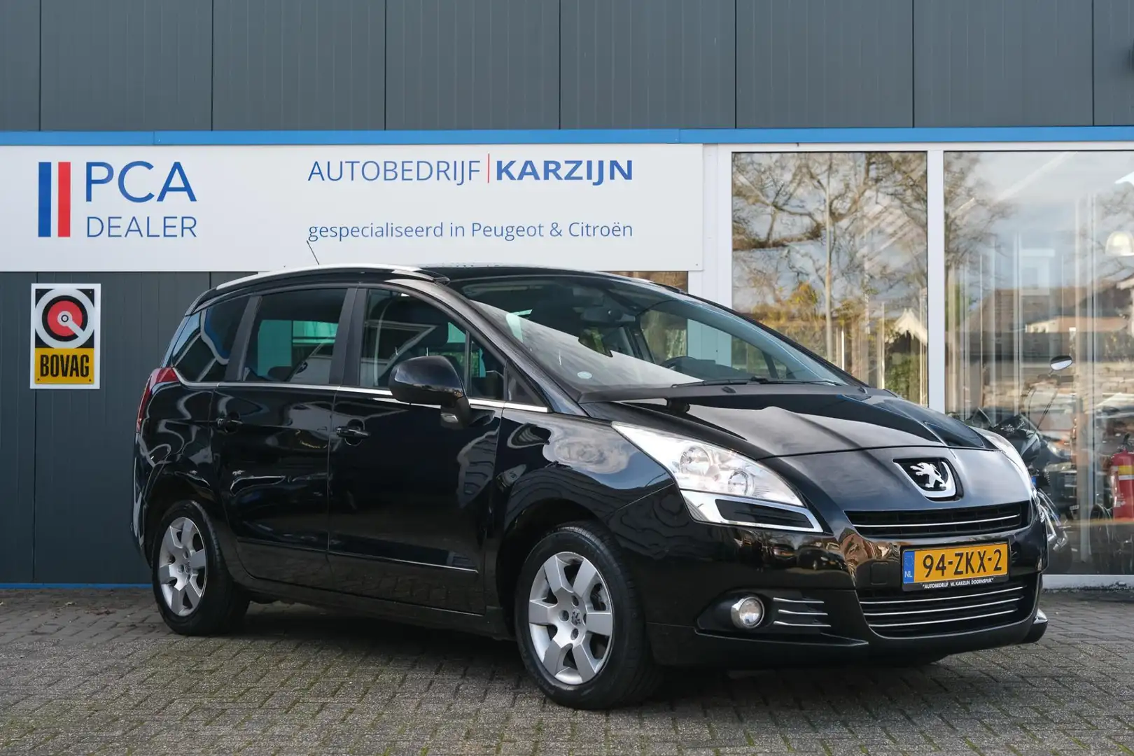 Peugeot 5008 1.6 THP Style 7p. Zwart - 2