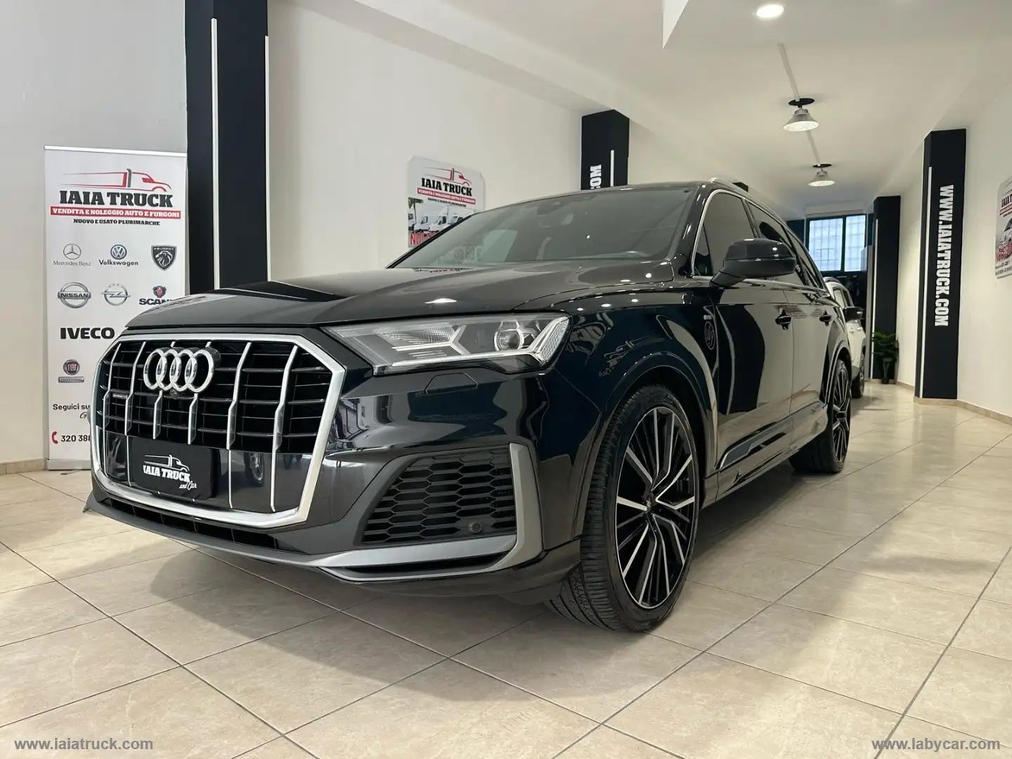 Audi Q7 45 3.0 TDI MHEV quattro tiptronic Sport Zwart - 1