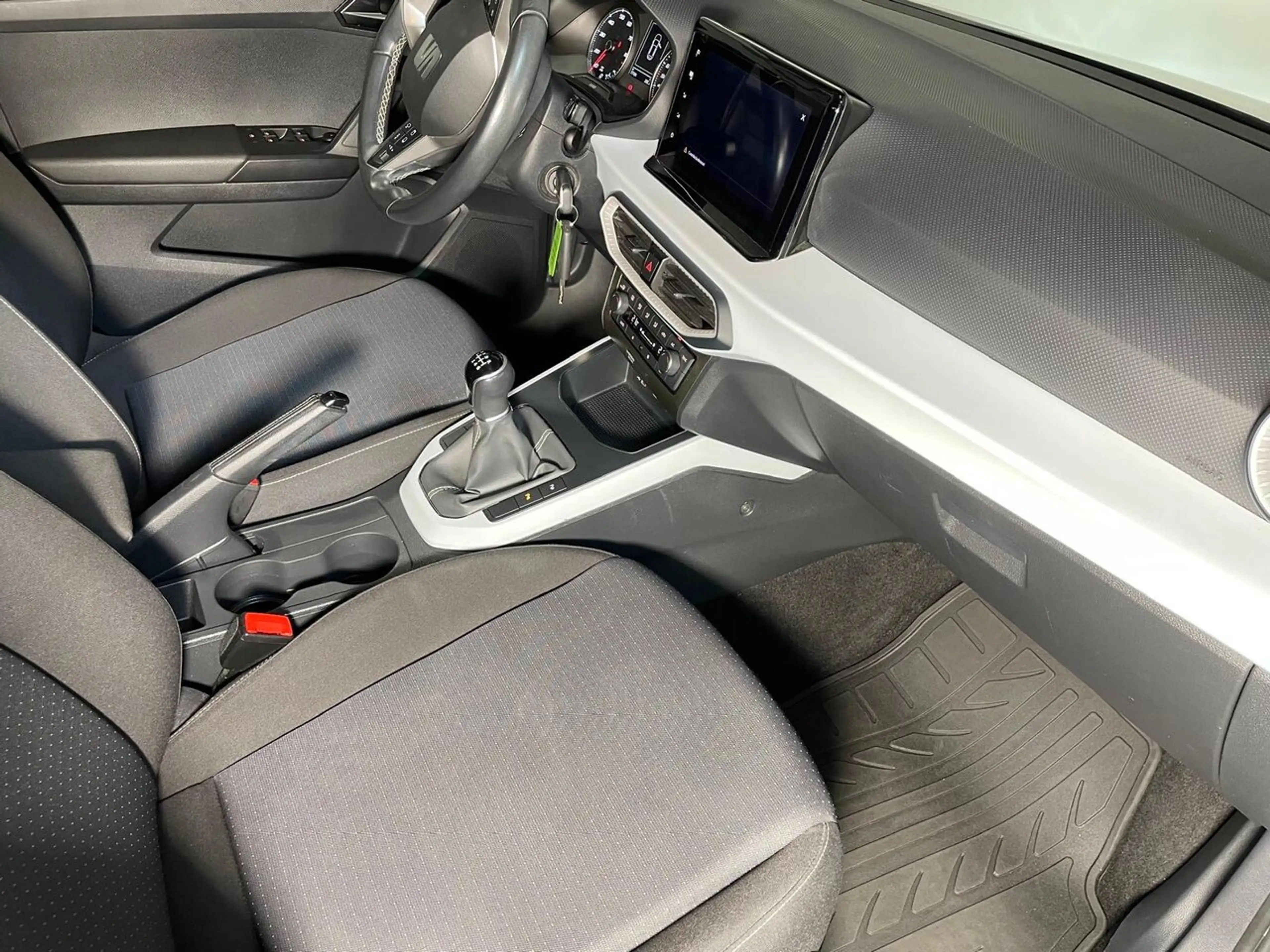 SEAT Arona 1.0 TSI 110 MOVE COPA CARPLAY — photo 12
