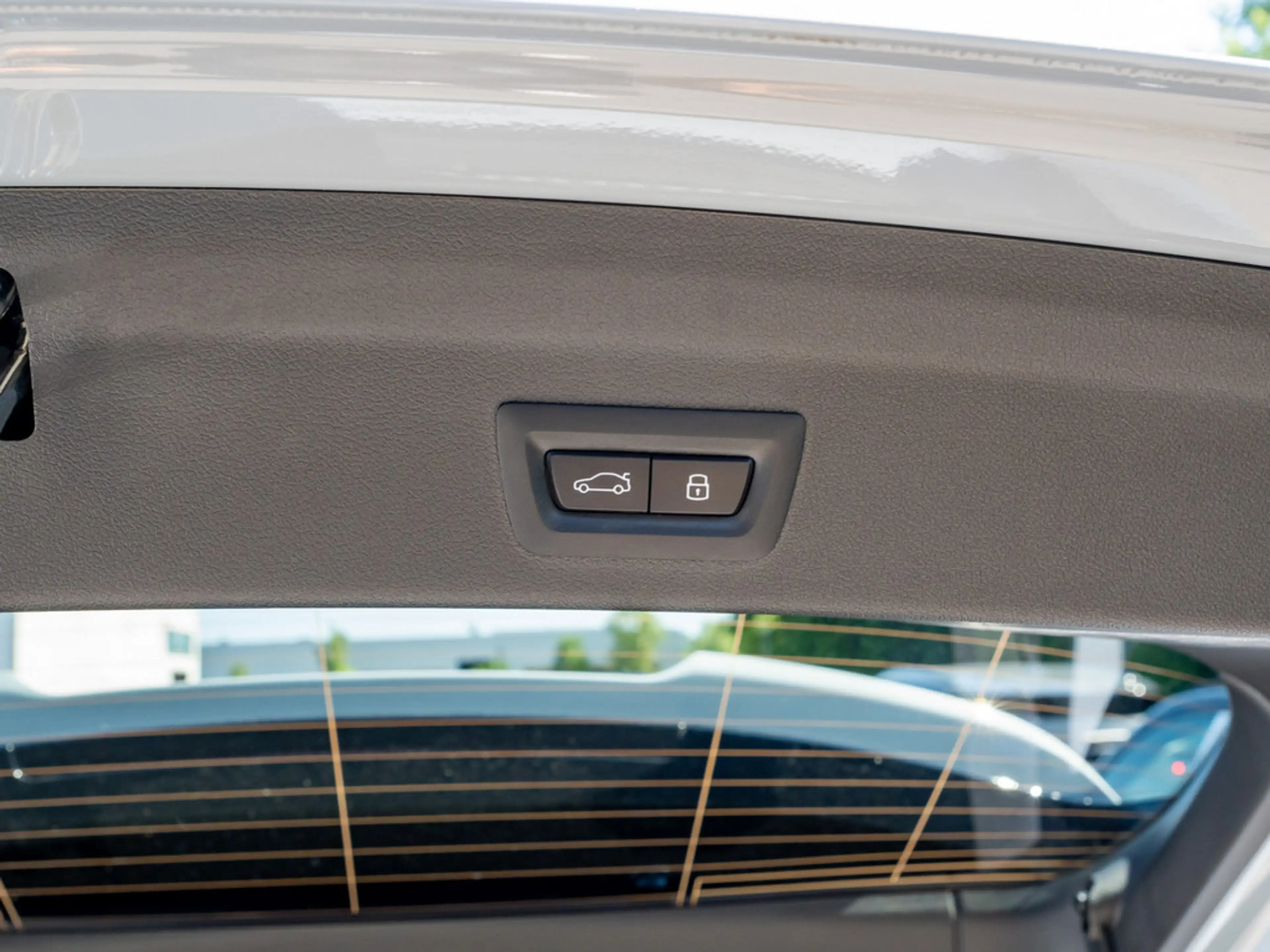 BMW 135 xDrive M Technik Paket II LED NAVI H/K SHZ — photo 10
