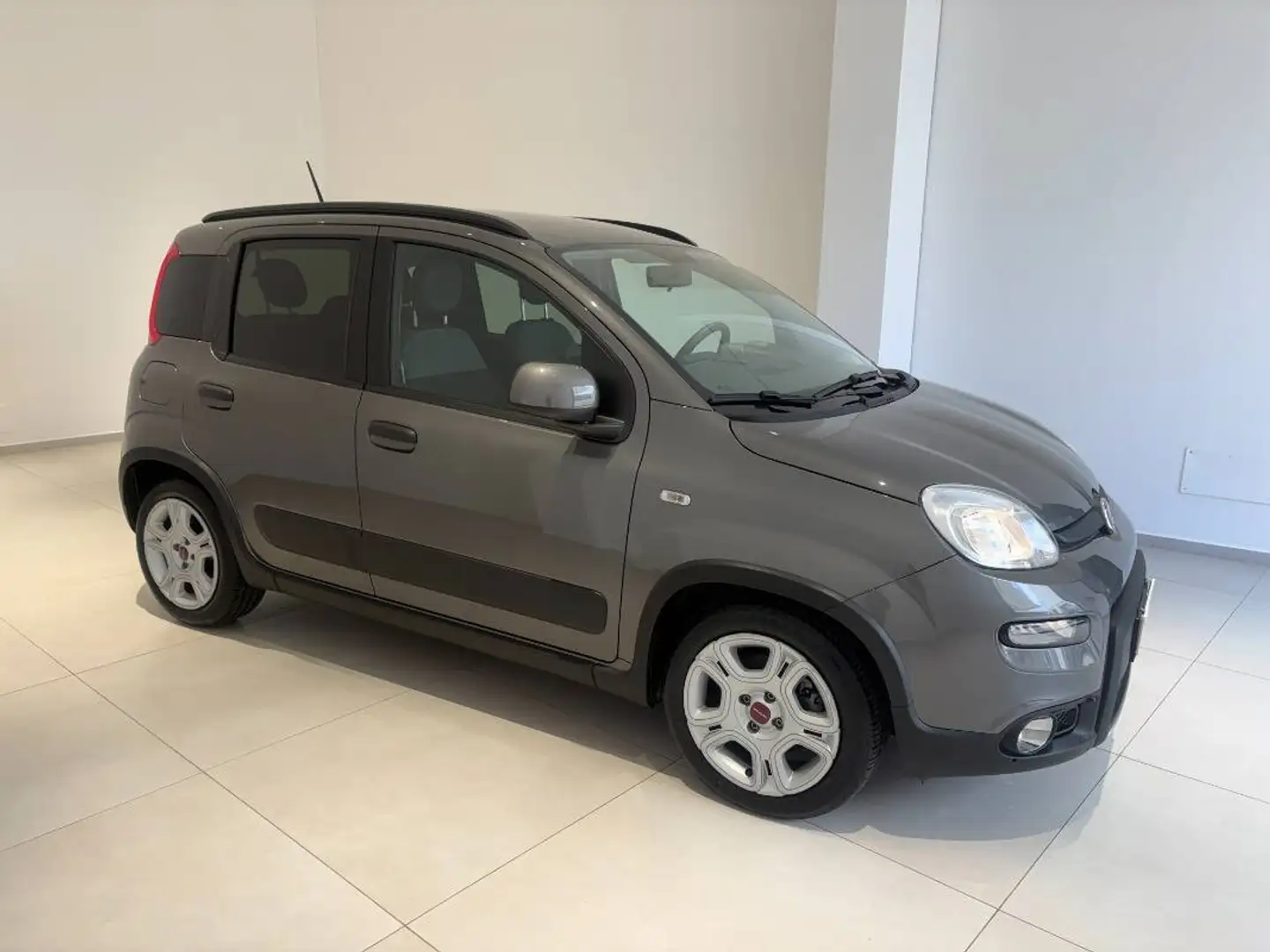 Fiat Panda 1.0 firefly hybrid City Life s&s 70cv 5p.ti Gris - 1