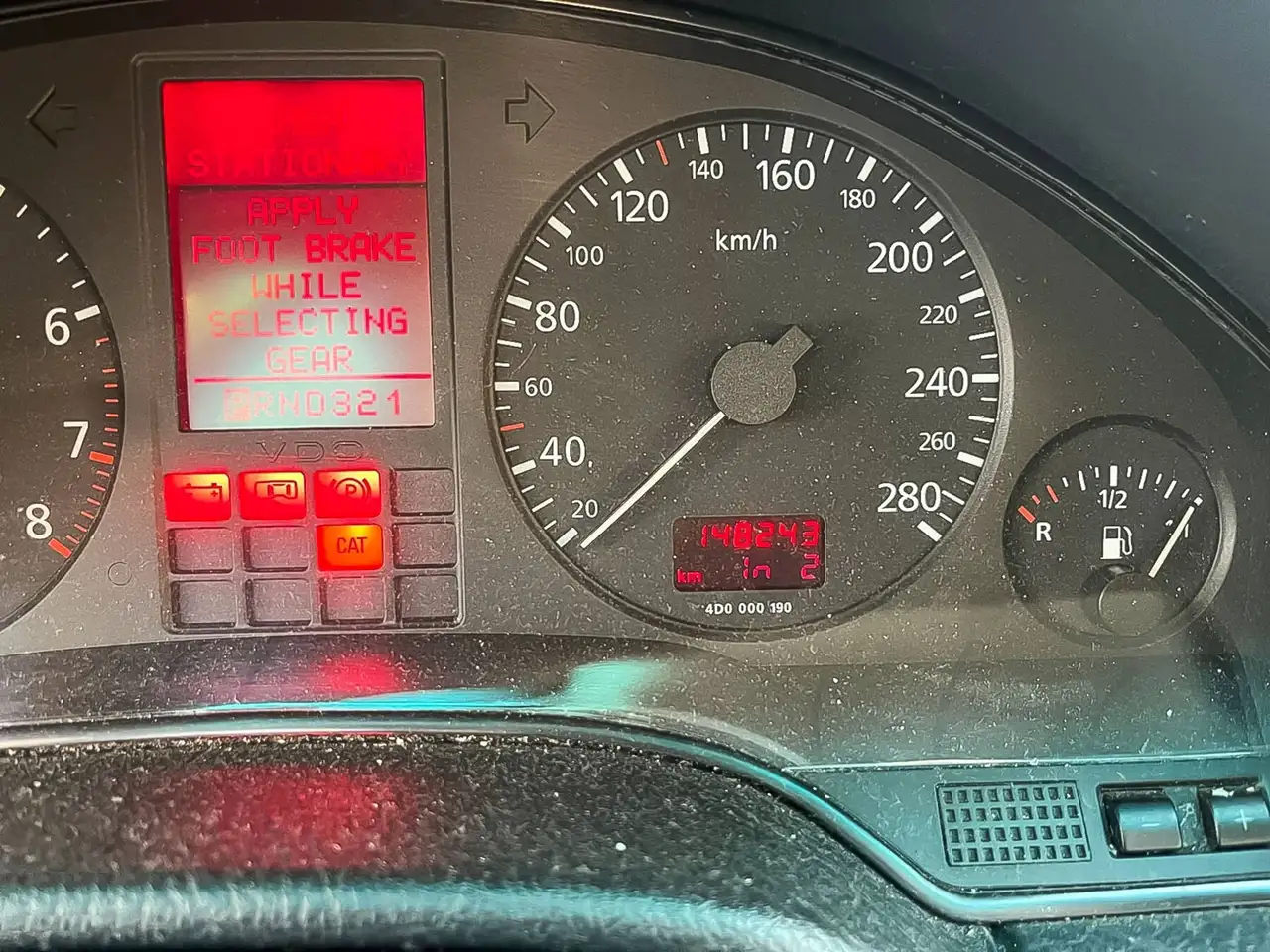 Audi A8 4.2 V8 Quattro, foto 12