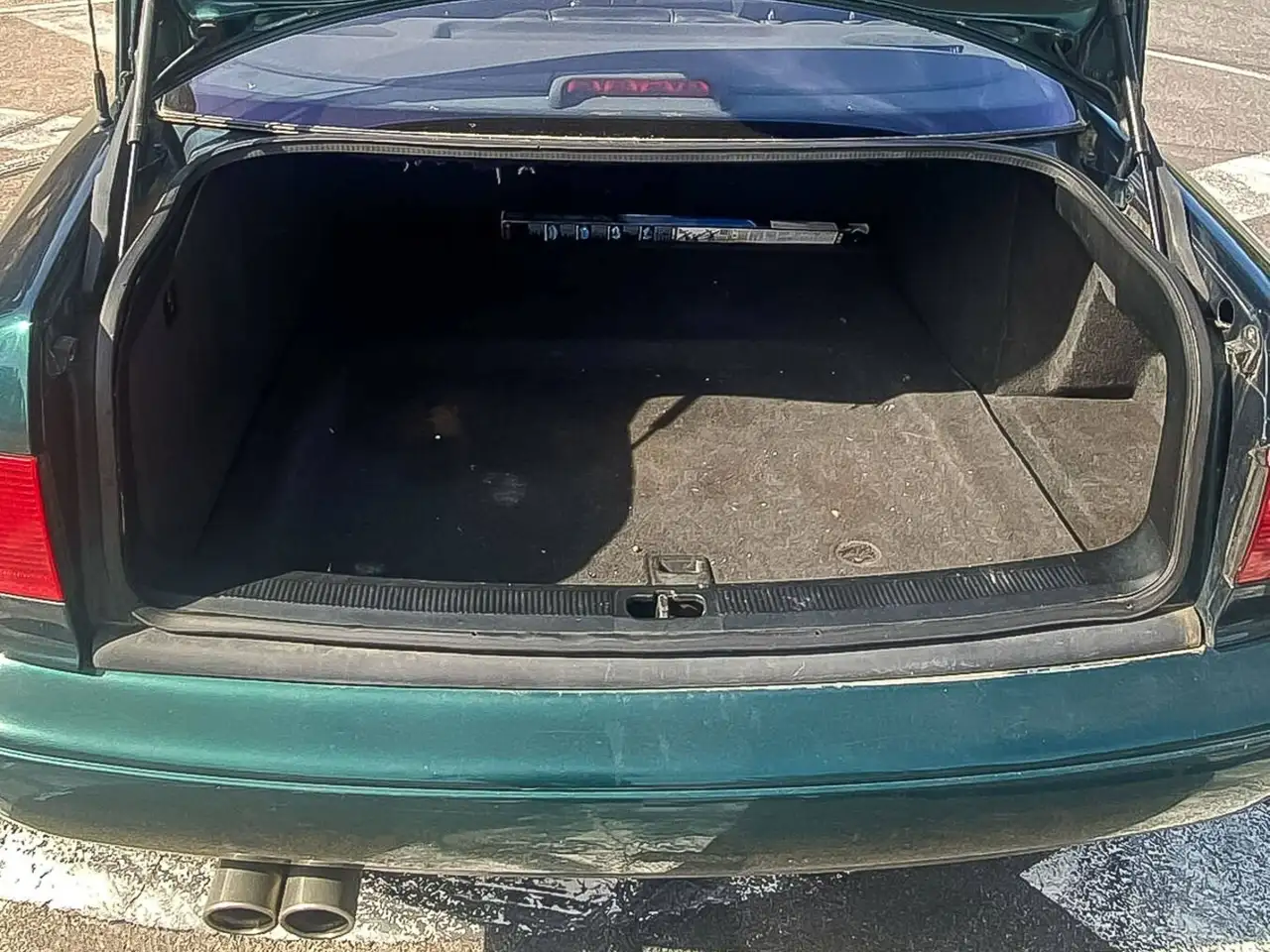 Audi A8 4.2 V8 Quattro, foto 5