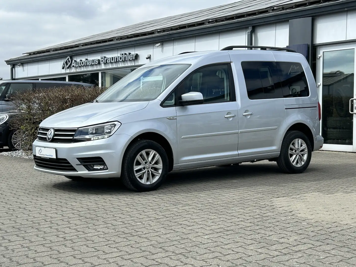 Volkswagen Caddy Comfortline 2.0 TDI BMT*Standhzg*Navi*EPH* Silber - 2