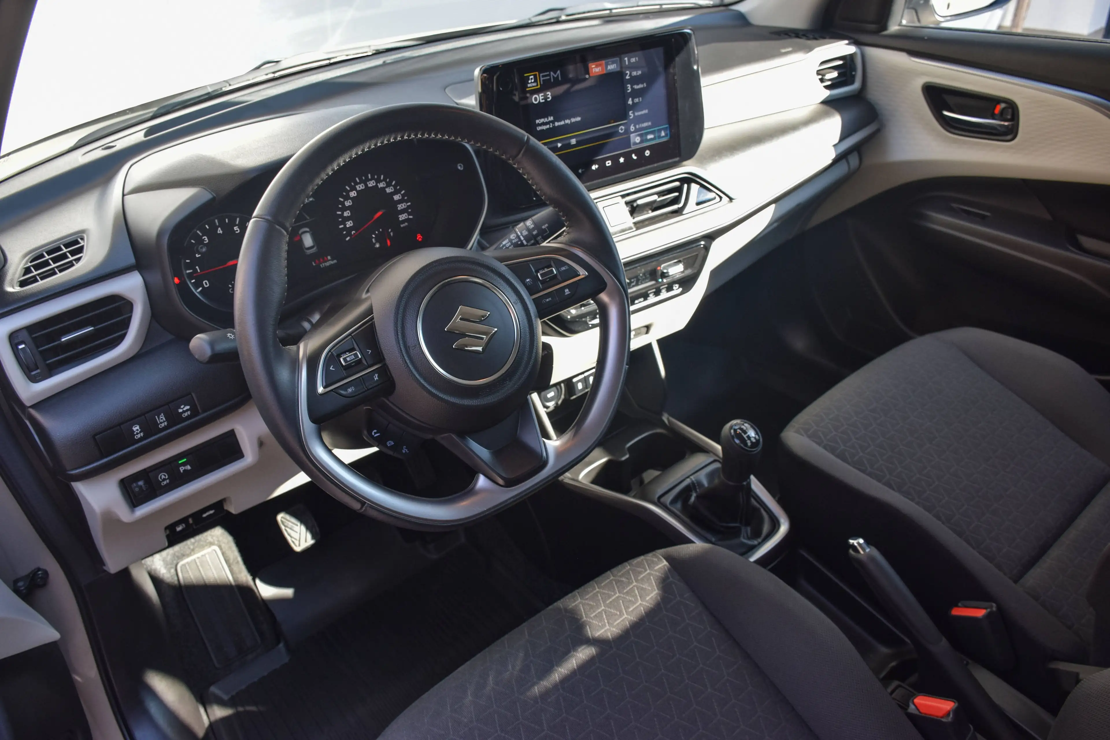 Suzuki Swift Swift 1,2 Hybrid Allgrip Flash — photo 11