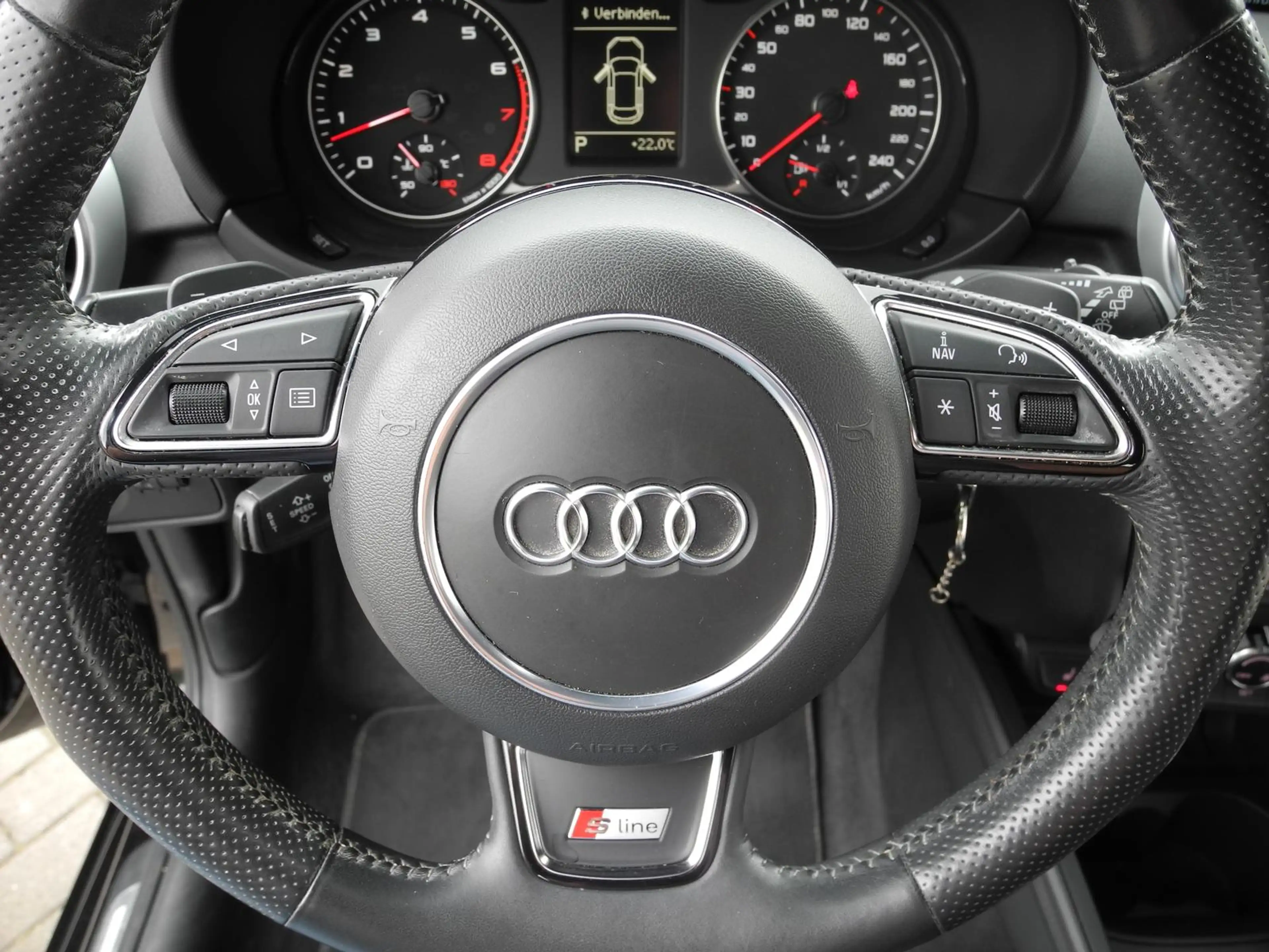 Audi A1 1.4 TFSI S line Sportpaket+Exterieur *Xenon* — photo 13