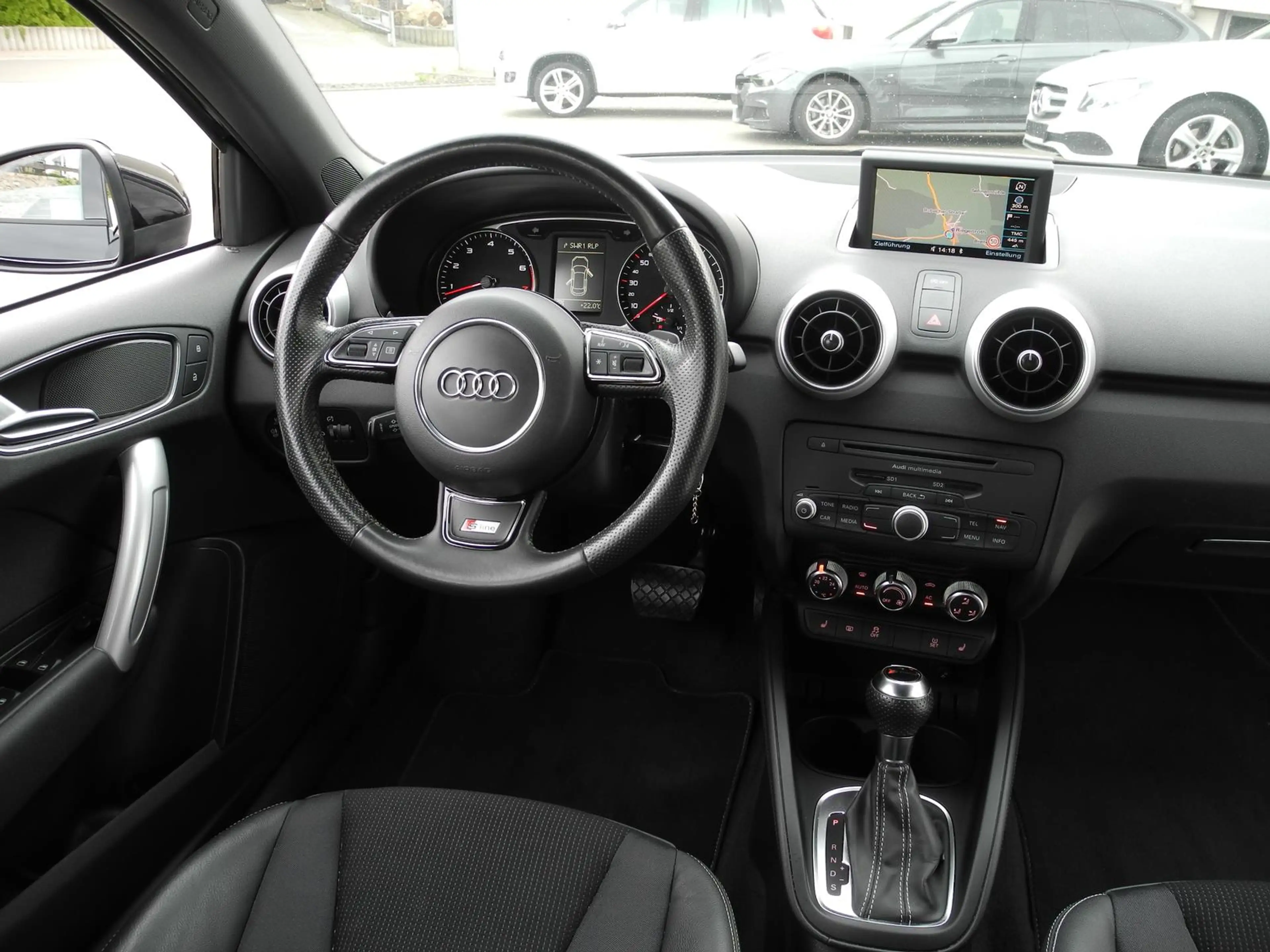 Audi A1 1.4 TFSI S line Sportpaket+Exterieur *Xenon* — photo 7
