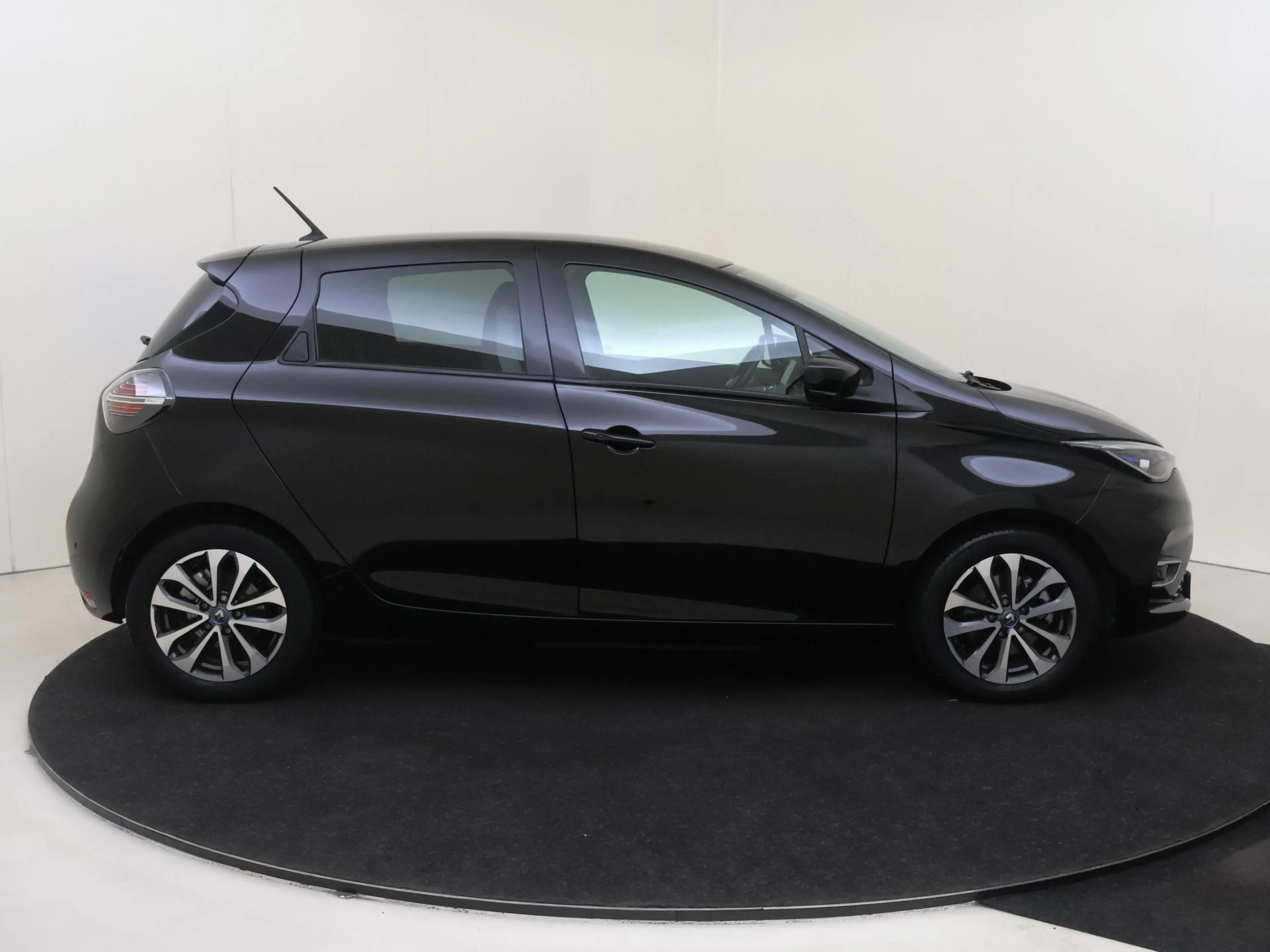 Renault ZOE R135 Intens 52 kWh (ex Accu) Huuraccu vanaf € 79,- — photo 8