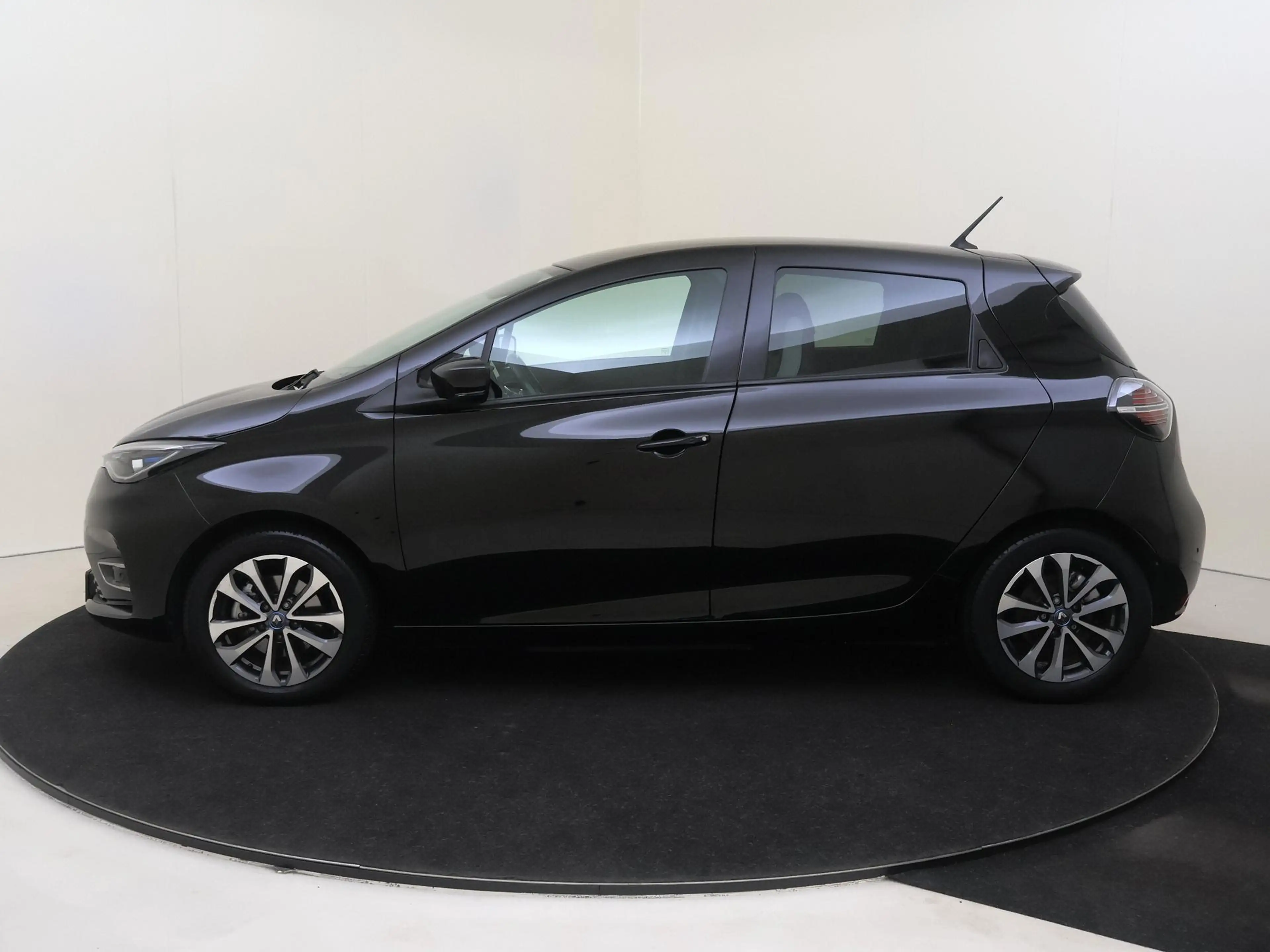Renault ZOE R135 Intens 52 kWh (ex Accu) Huuraccu vanaf € 79,- — photo 4