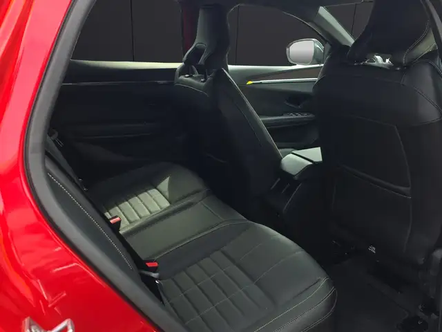Renault Megane E-Tech view 7