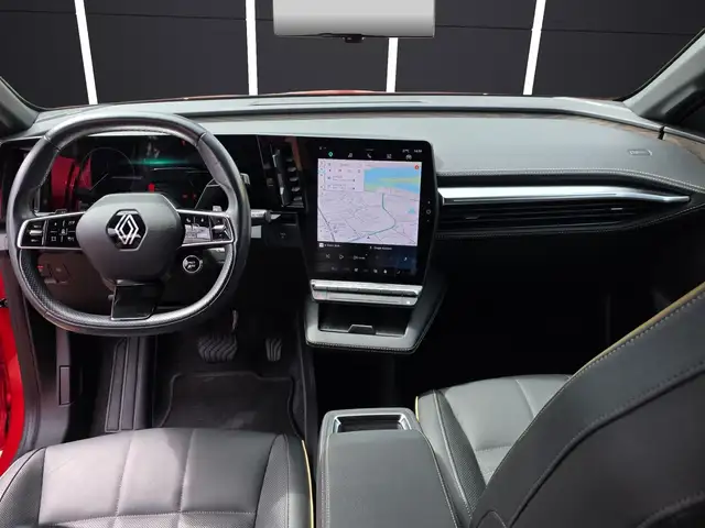Renault Megane E-Tech view 11