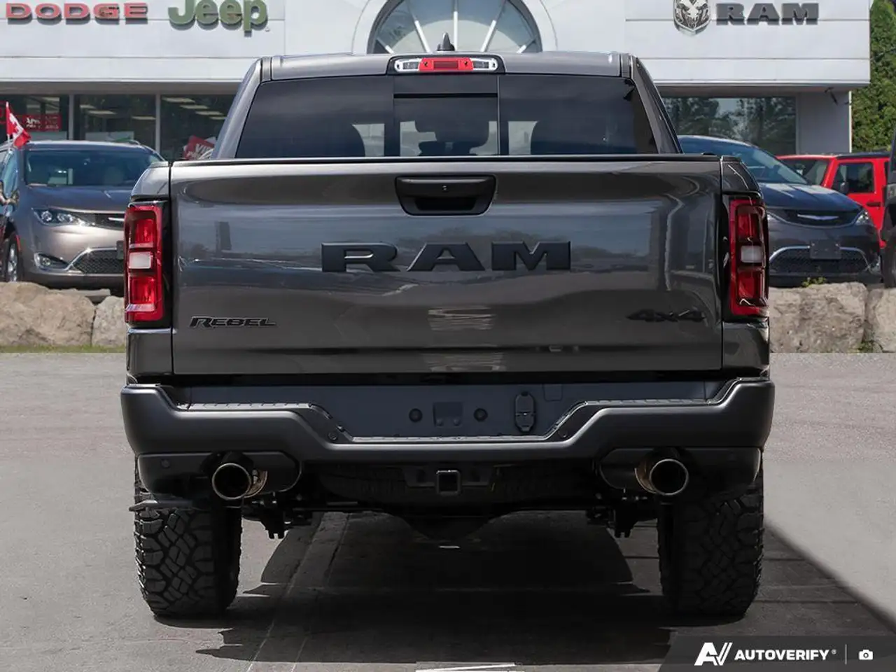 RAM 1500 снимка RAM 1500