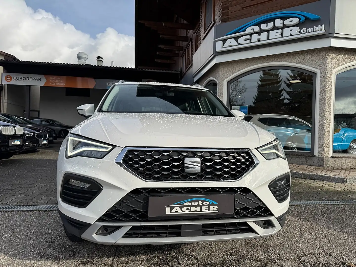 SEAT Ateca 2,0 Xperience TDI DSG*LED*ACC*RFK* Weiß - 2