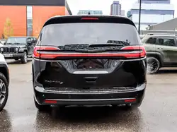Chrysler Pacifica 2026