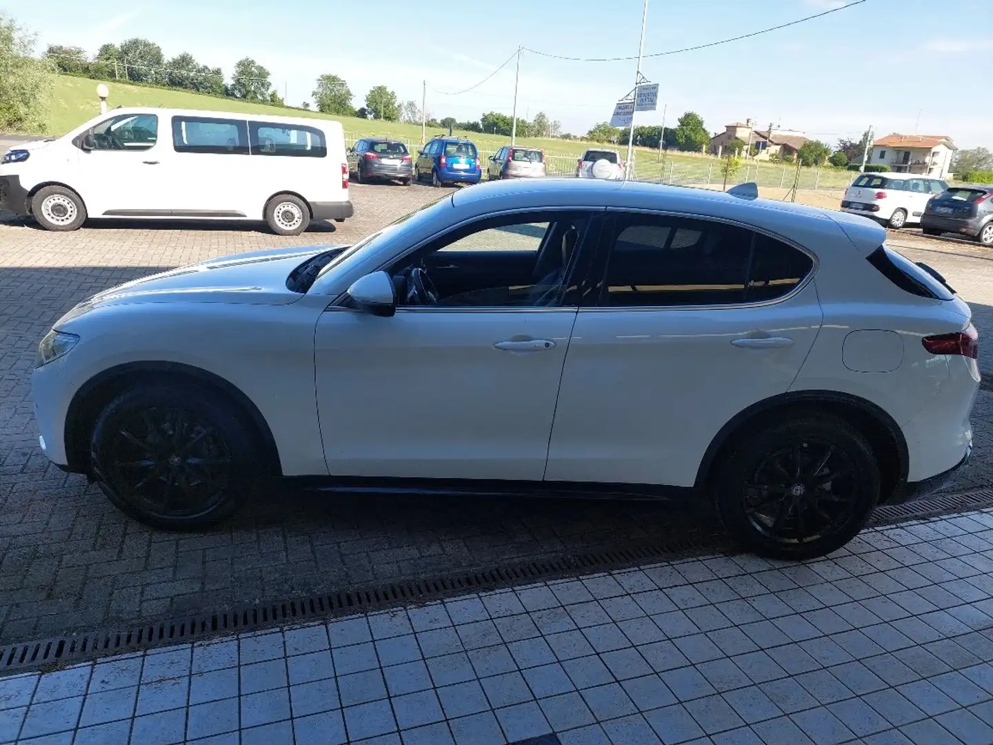 Alfa Romeo Stelvio Stelvio 2.2 t Ti Q4 190cv auto NESSUN VINCOLO Blanco - 2