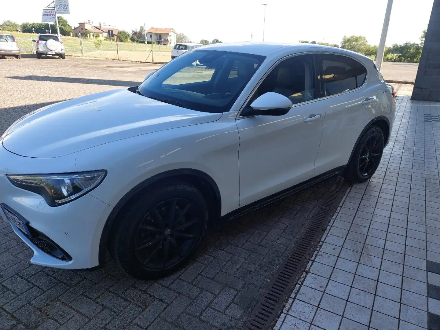 Alfa Romeo Stelvio Stelvio 2.2 t Ti Q4 190cv auto NESSUN VINCOLO Blanco - 1