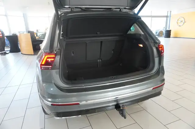 Volkswagen Tiguan view 15
