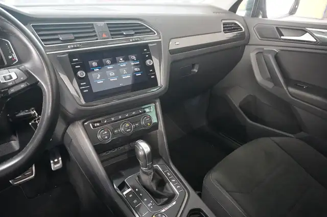 Volkswagen Tiguan view 27