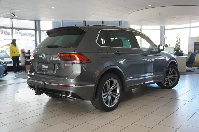 Volkswagen Tiguan view 10