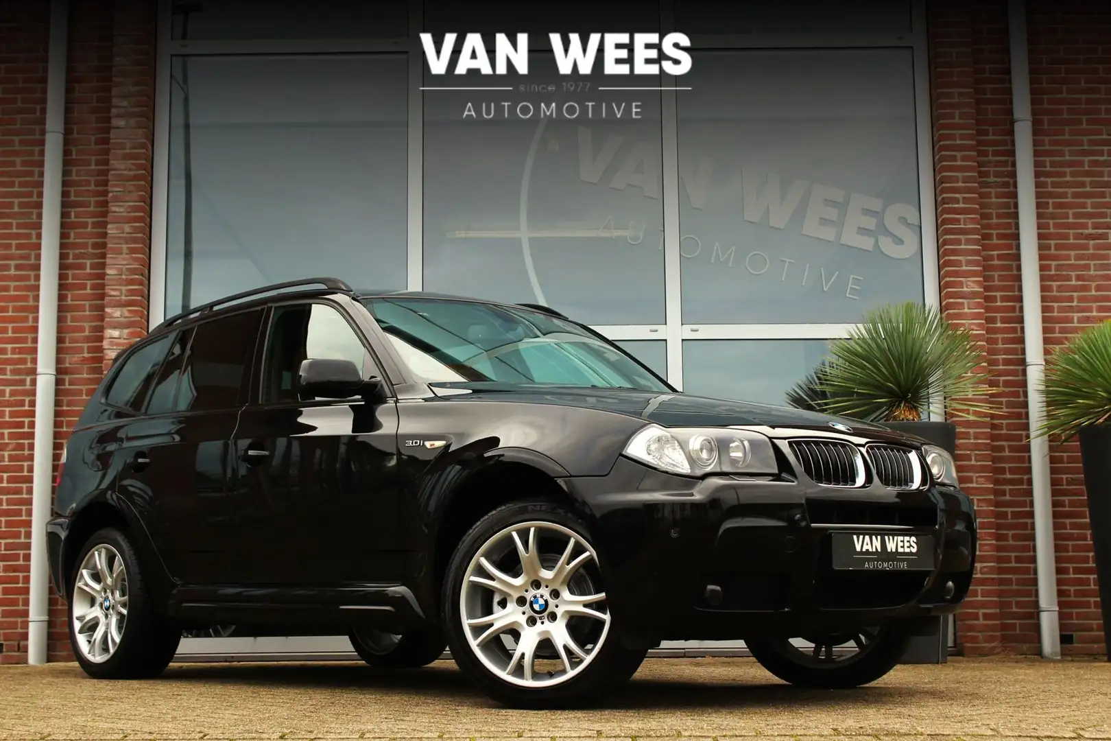BMW X3 M 3.0i E83 High Executive M-pakket | M-sport | Young Noir - 1
