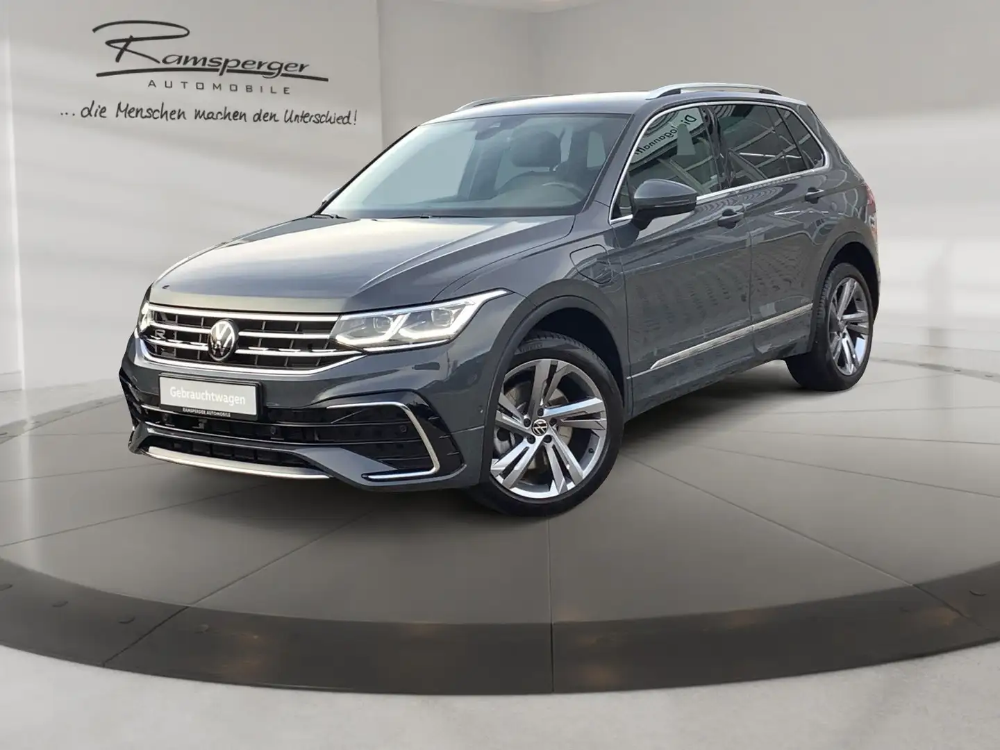 Volkswagen Tiguan 1.4 TSI DSG Hybrid R-Line AHK Matrix Kame Grau - 2