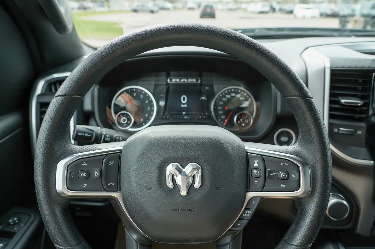 RAM 1500 photo RAM 1500