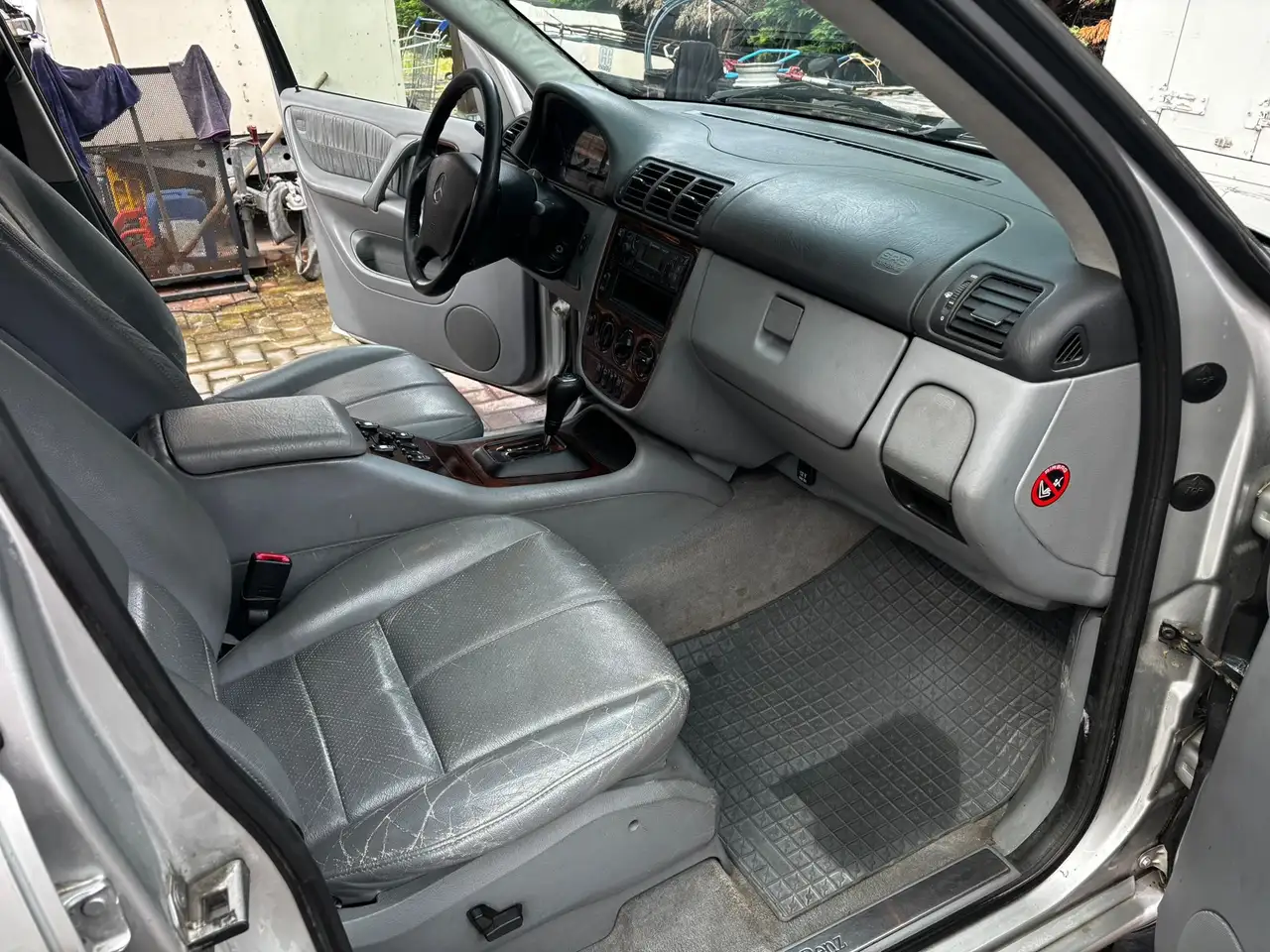 Mercedes-Benz ML 320 AUT GPL UNIPROPRIETARIO 7 POSTI ISCRITTO ASI, foto 2