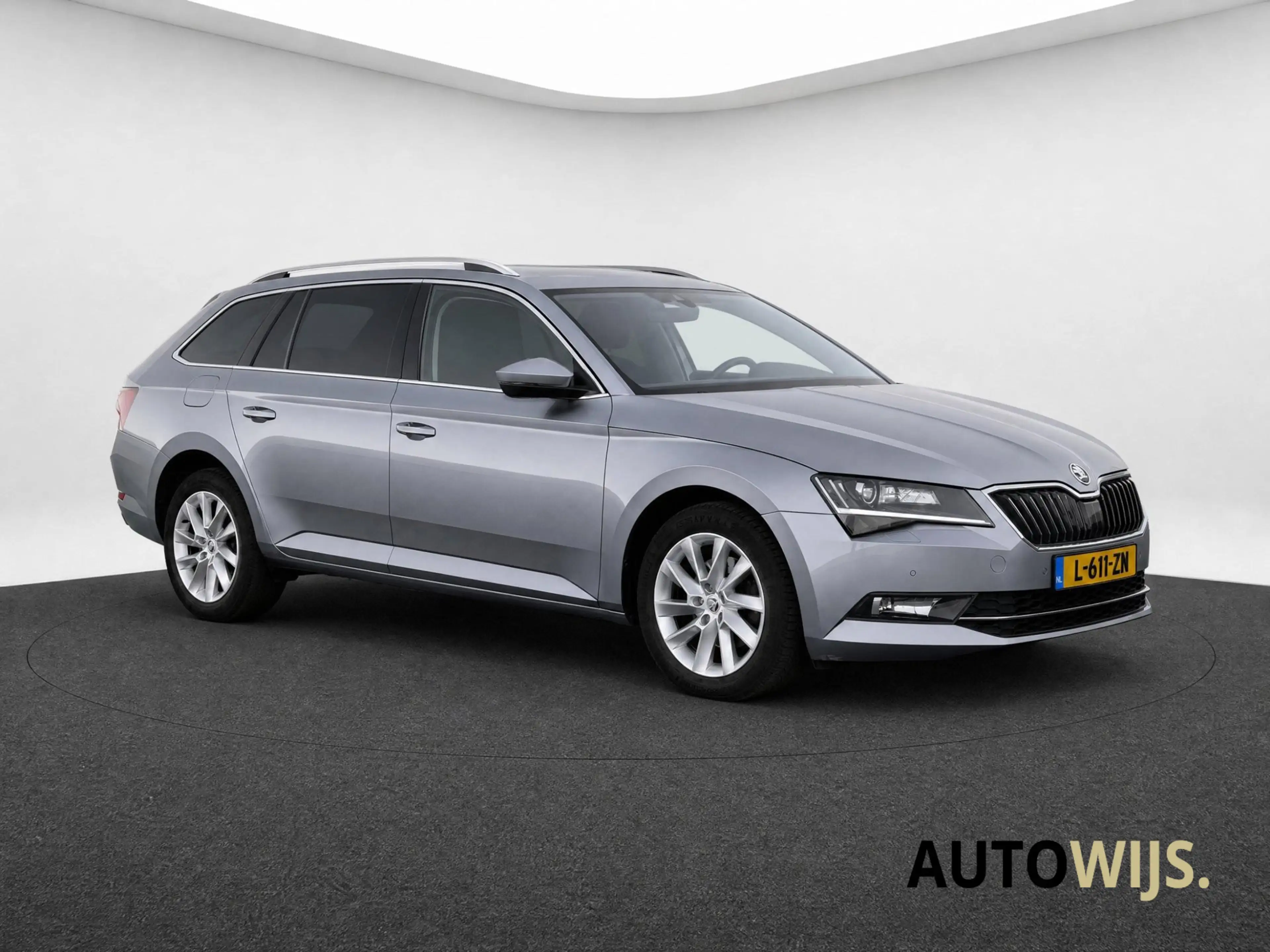 Skoda Superb Combi 1.5 TSI ACT Ambition Business|AUT|LED|Cruise — photo 5