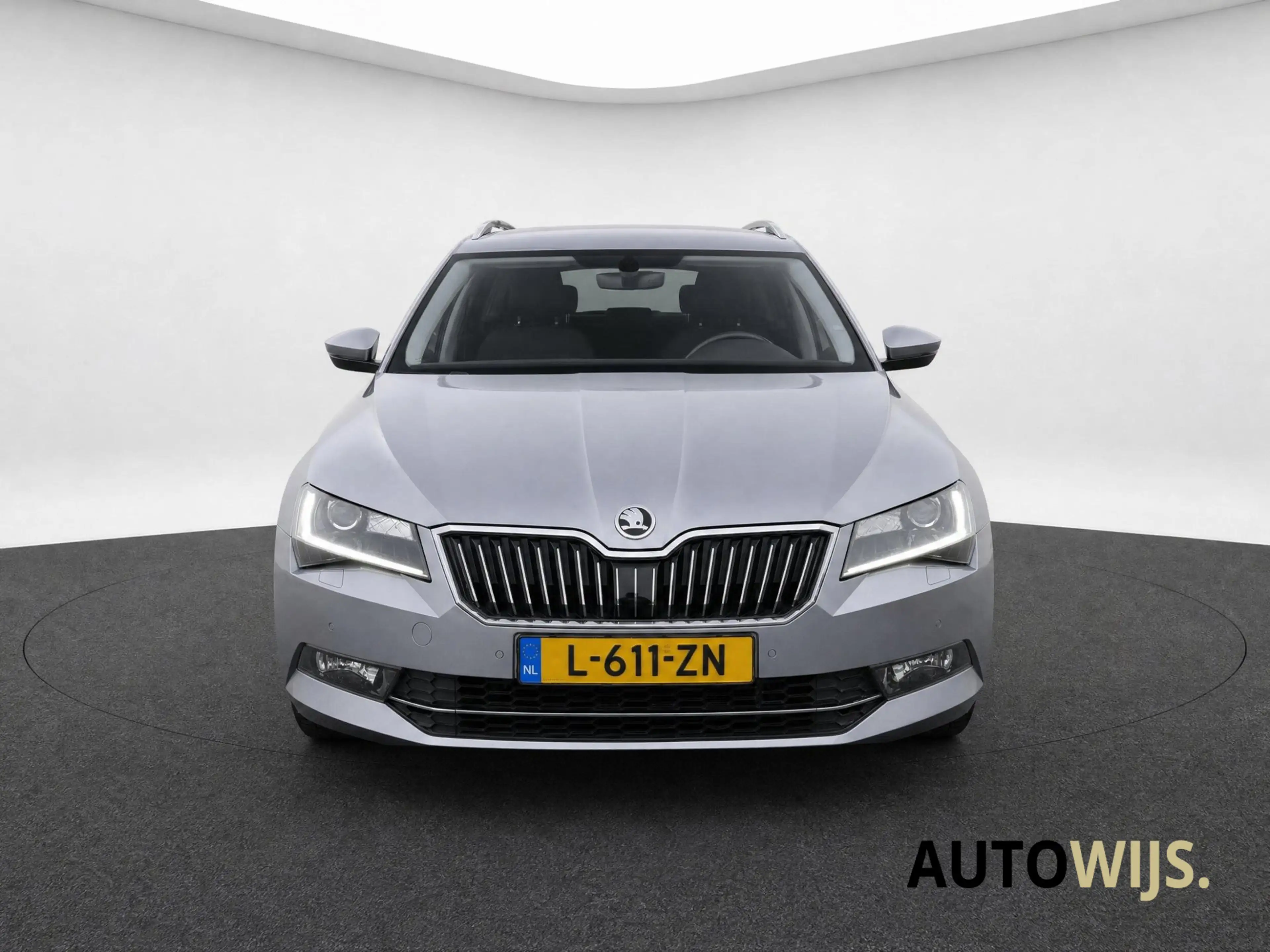 Skoda Superb Combi 1.5 TSI ACT Ambition Business|AUT|LED|Cruise — photo 4