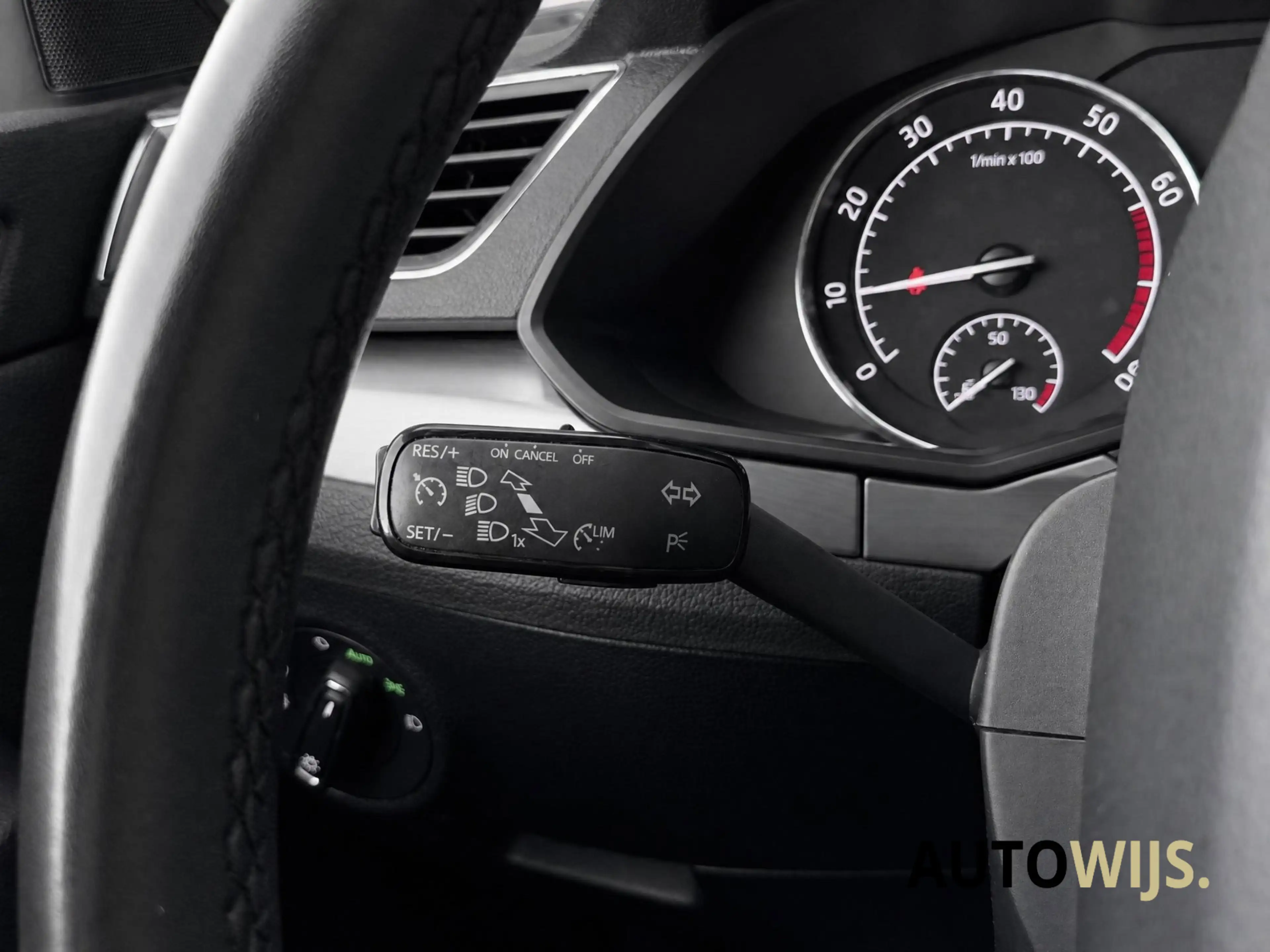 Skoda Superb Combi 1.5 TSI ACT Ambition Business|AUT|LED|Cruise — photo 9