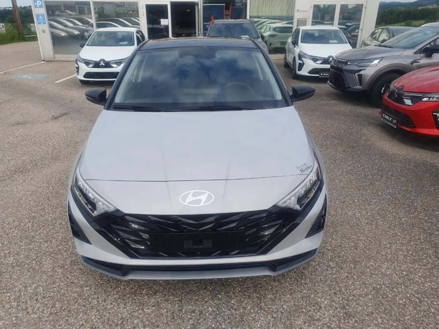 Hyundai i20 (BC3) GO Plus 1.0 T-GDI DCT b6bu2 Grau - 2