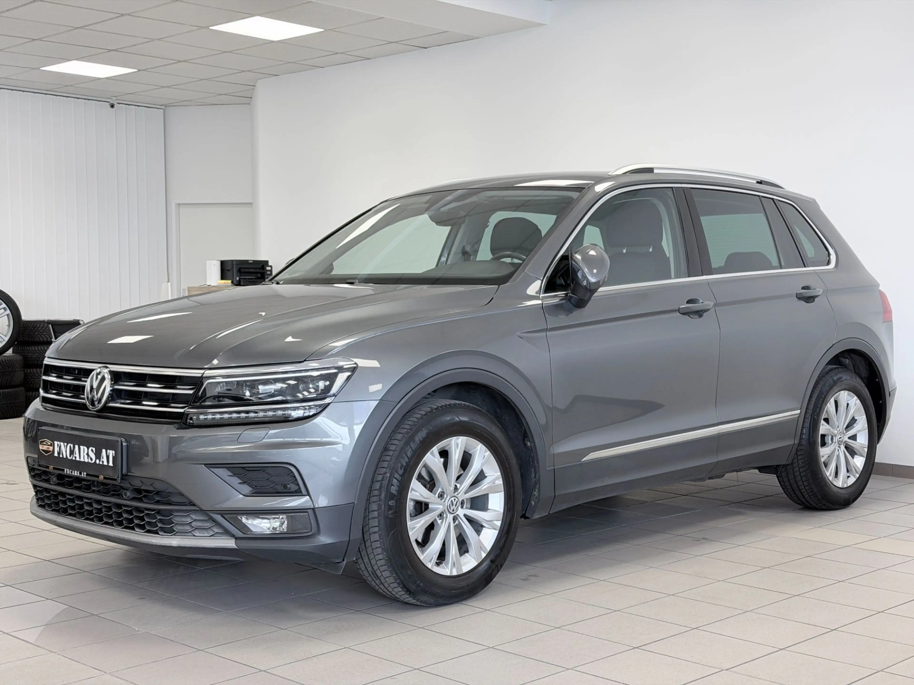 Volkswagen Tiguan 1,5 TSI ACT Comfortline DSG // ACC // LED // — photo 3