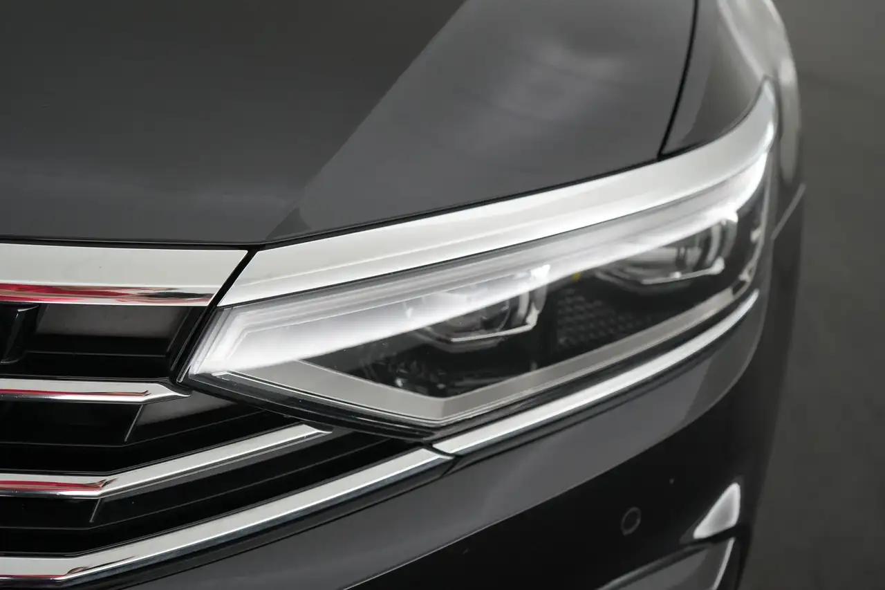 Volkswagen Passat 1.4 TSI MSQ GTE Business LED GPS PDC CAM Verw. Zet, миниатюра 18
